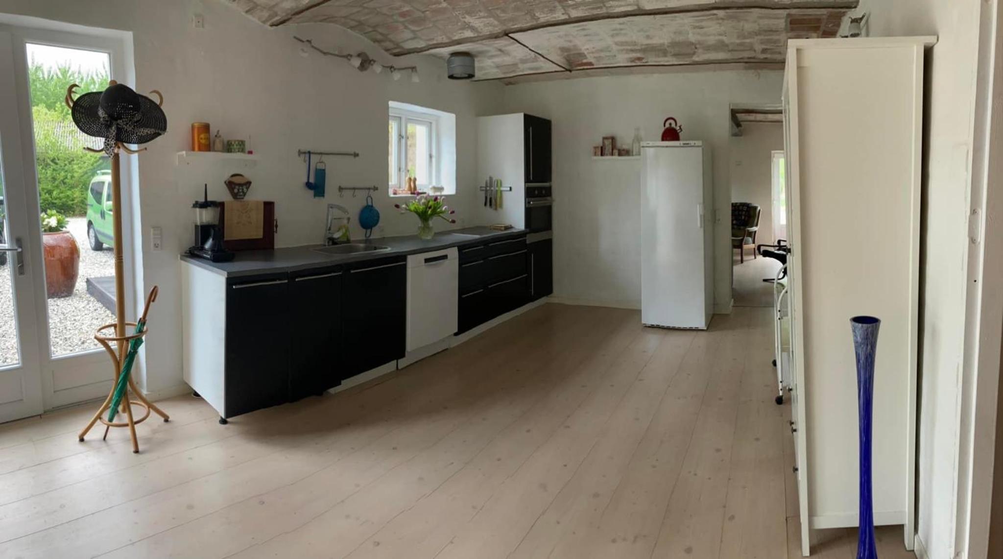 Under Regnbuen, dit fristed på Hærvejen