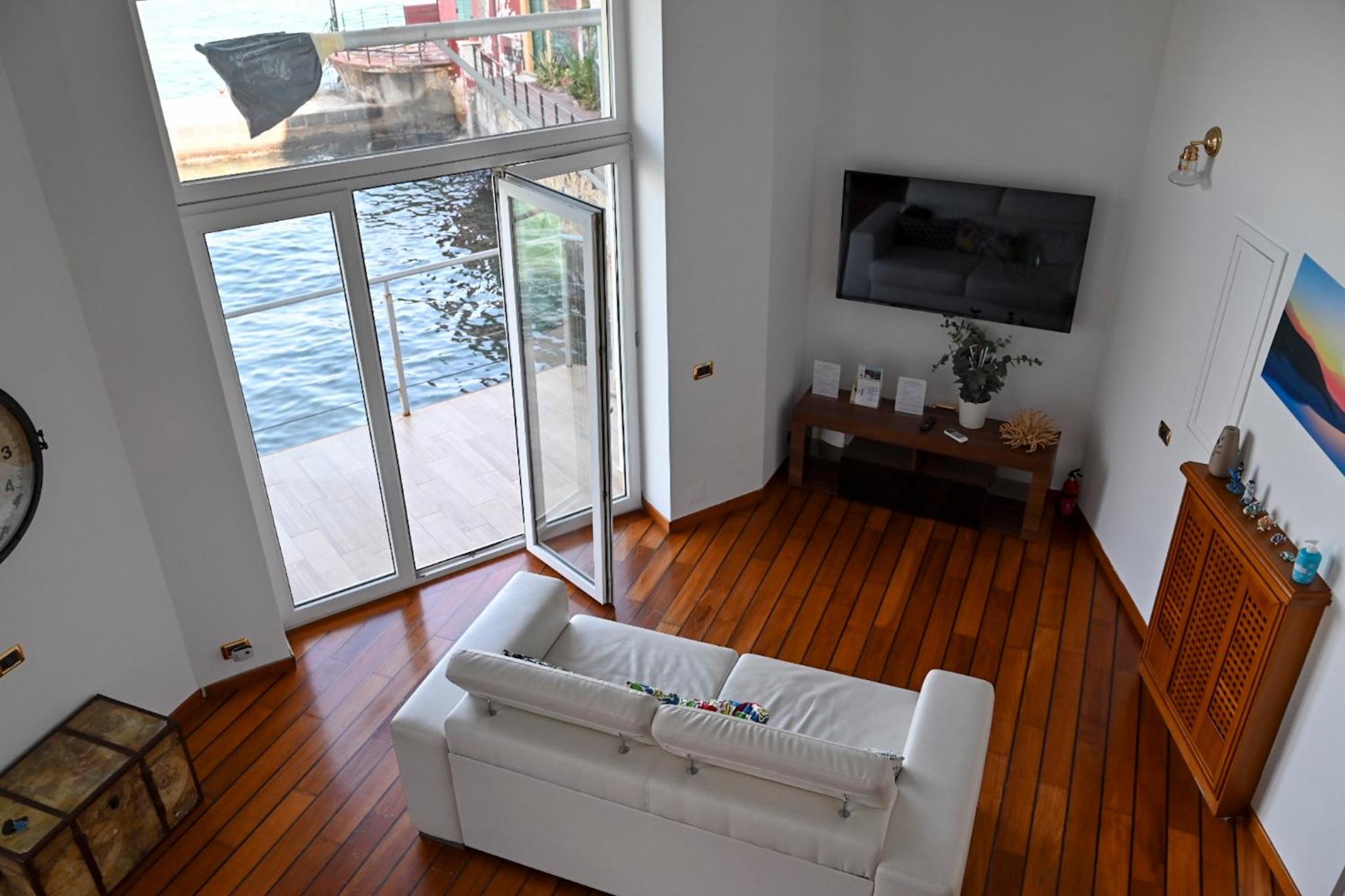 LA CASA SULL’ ACQUA