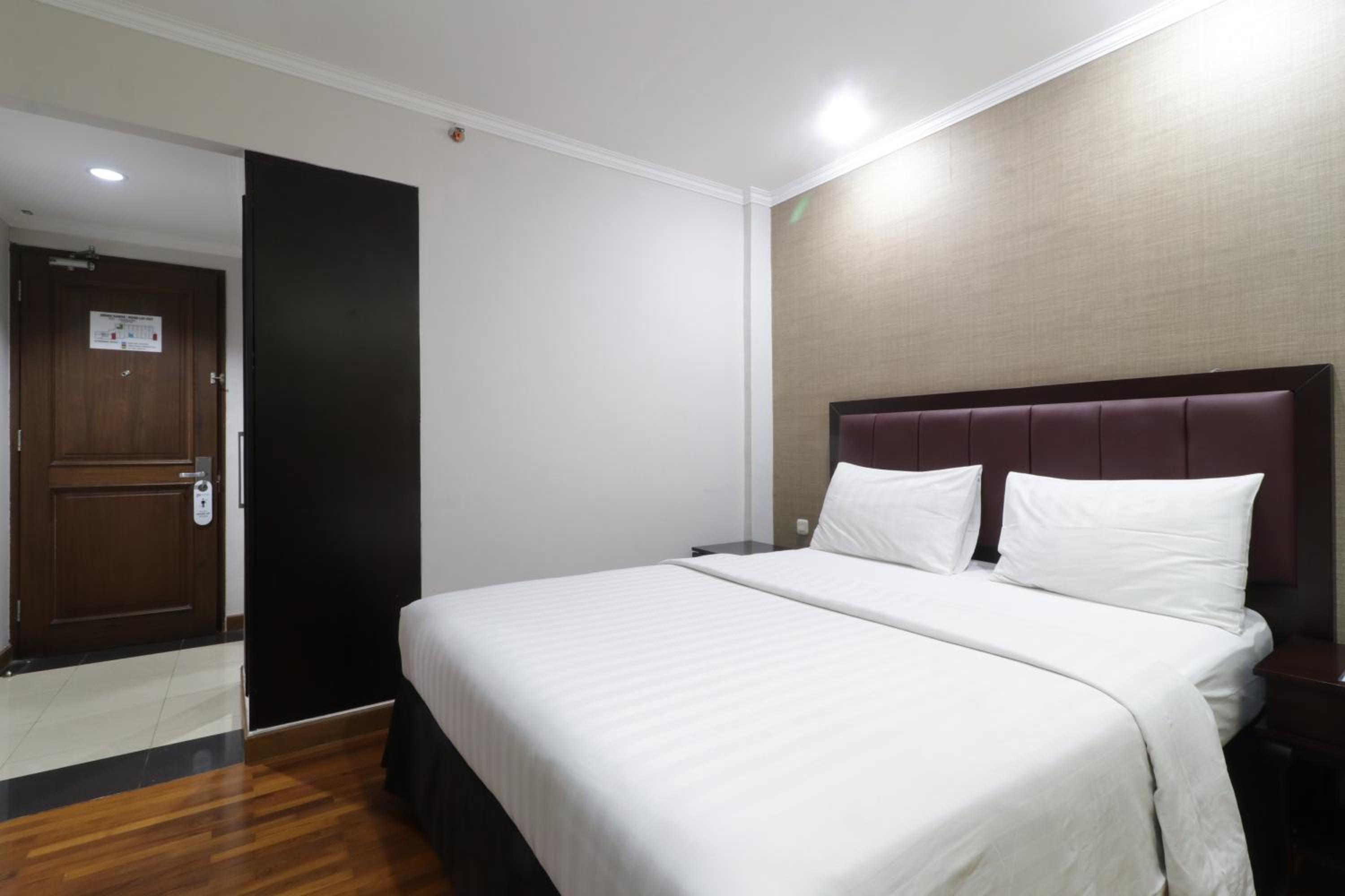 P Hotel