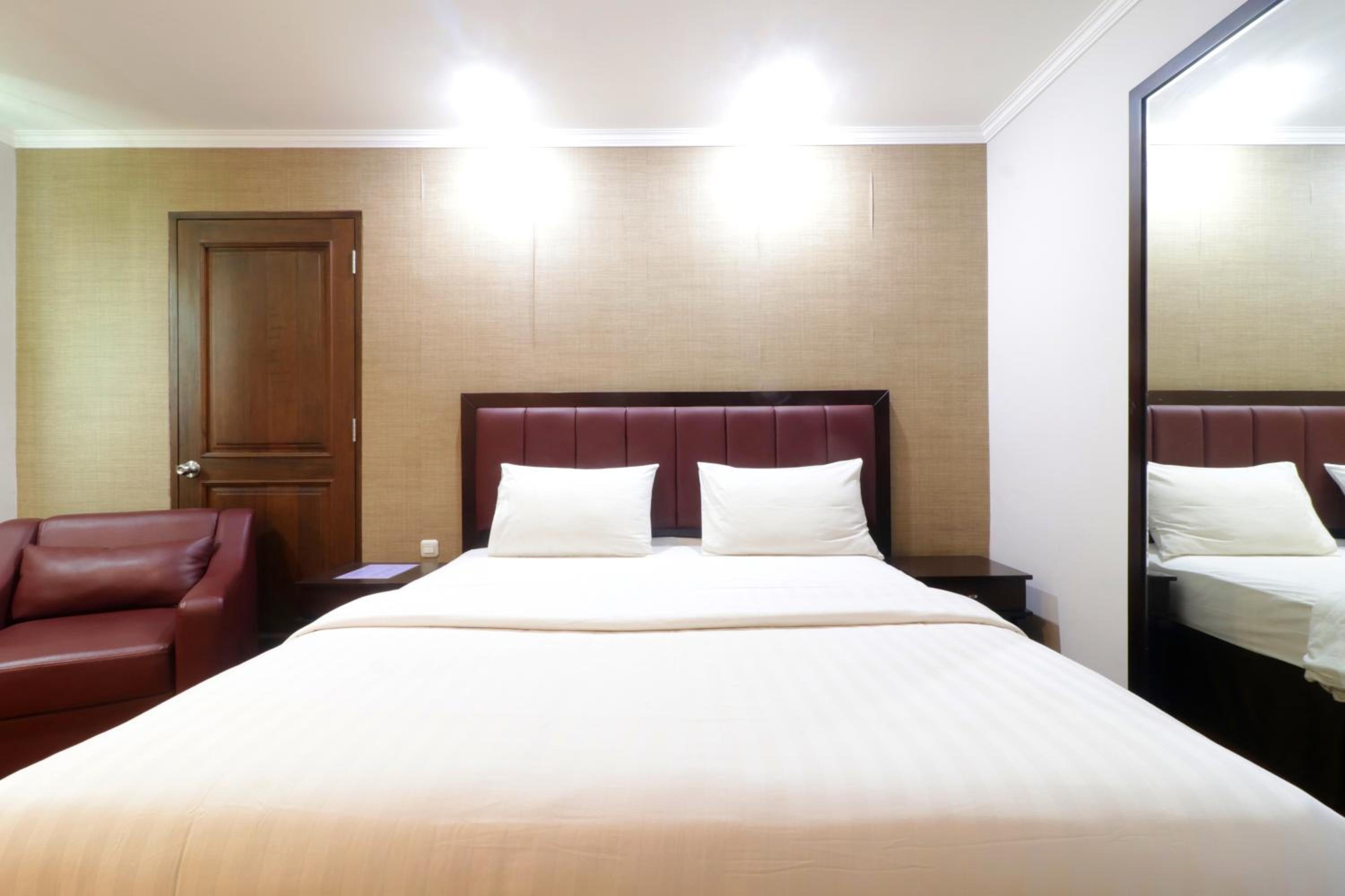 P Hotel