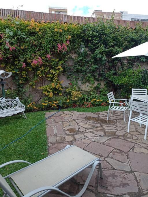 Casa Colonial, Depto con Jardín Privado, Centro Histórico Salta
