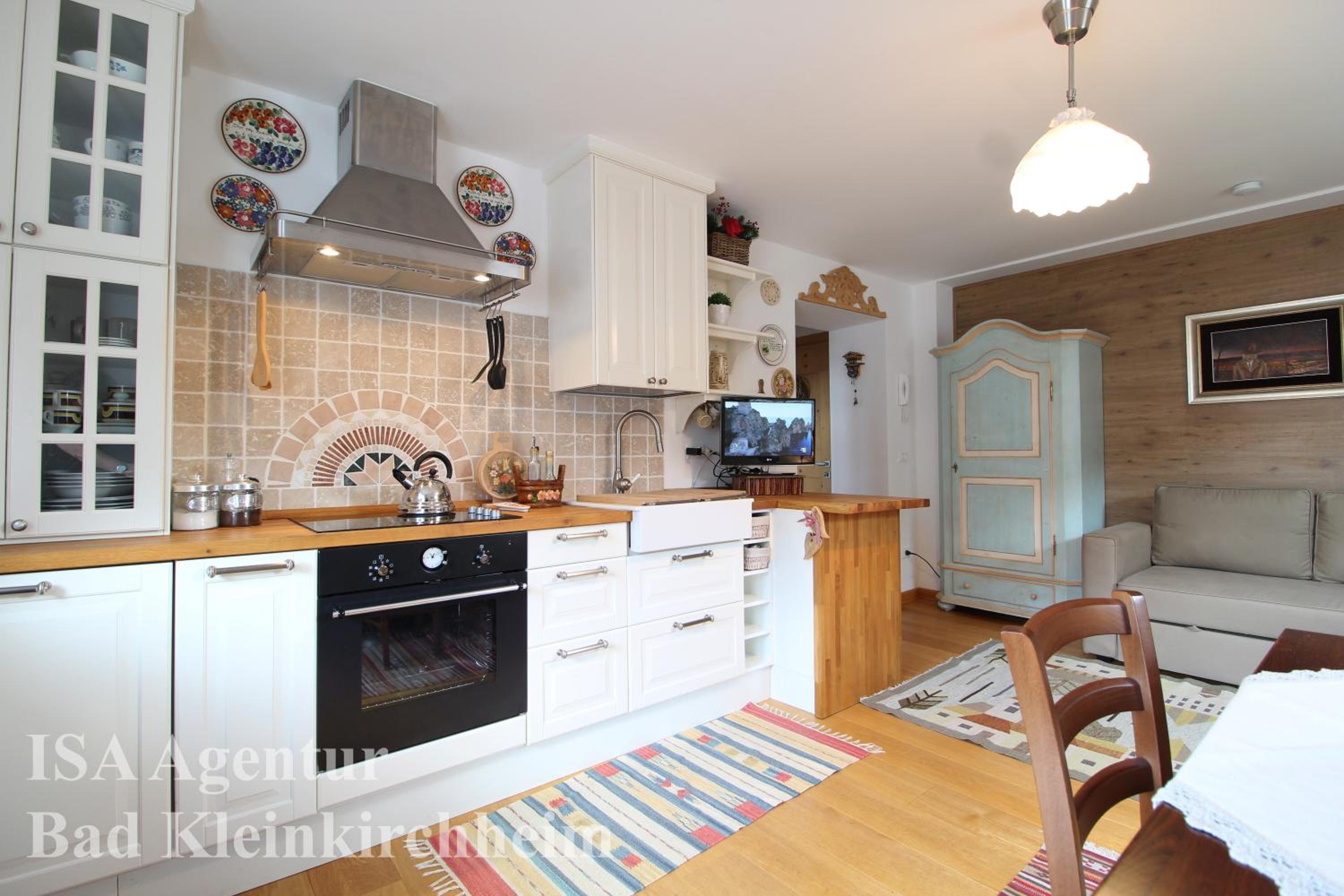JODLER - Apartment in top central position