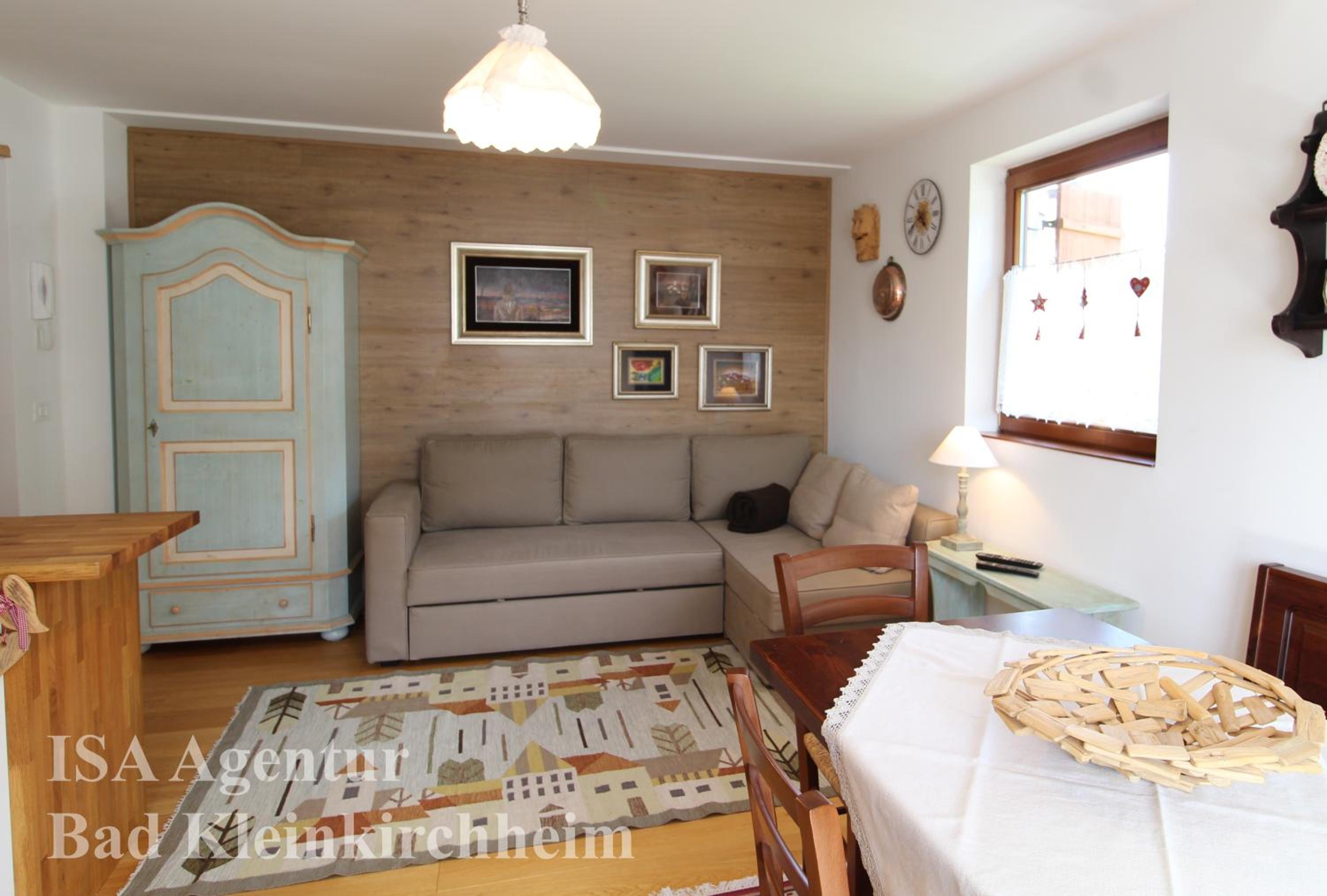 JODLER - Apartment in top central position