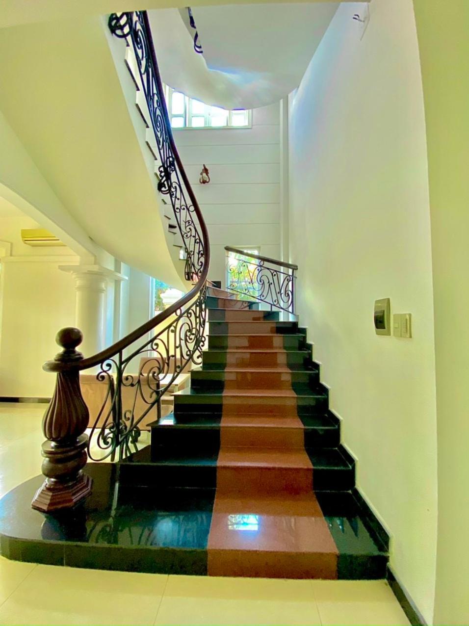 Gem Villa 15, biệt thự 8 phòng ngủ lớn, hồ bơi lớn