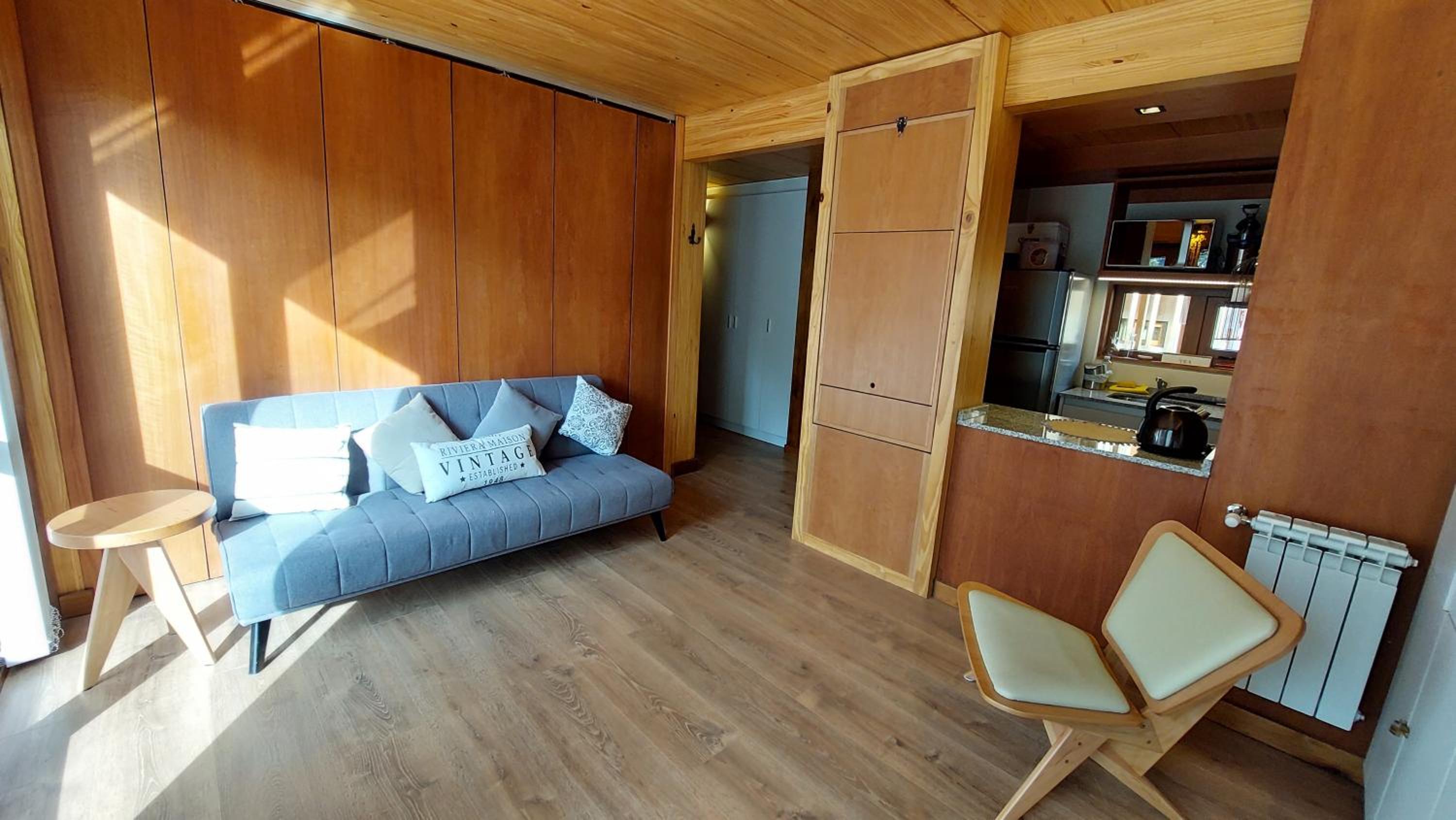 Departamento muy cálido y luminoso, 2 ambientes con amplio balcón, 3PAX (8V4)