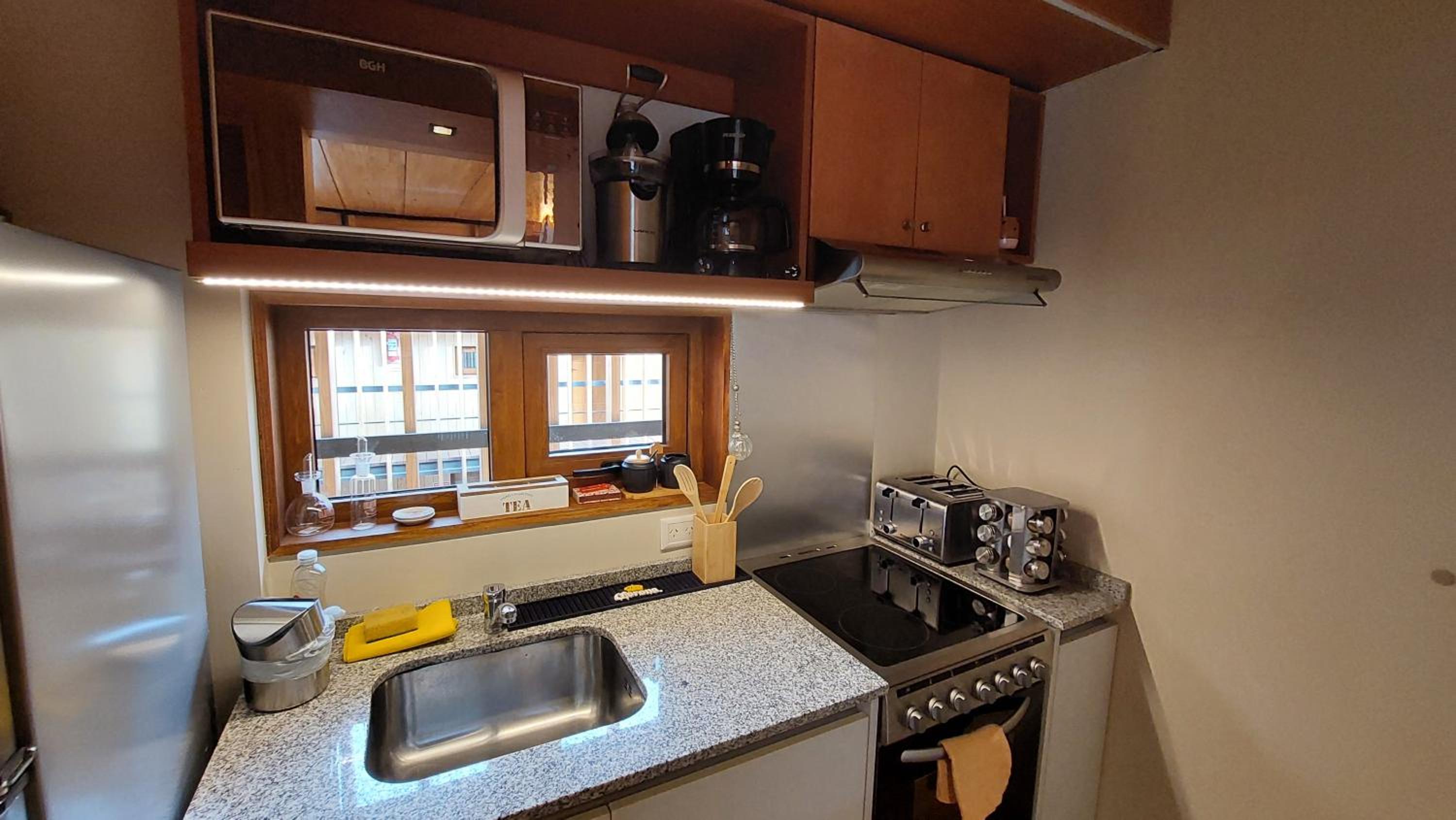 Departamento muy cálido y luminoso, 2 ambientes con amplio balcón, 3PAX (8V4)