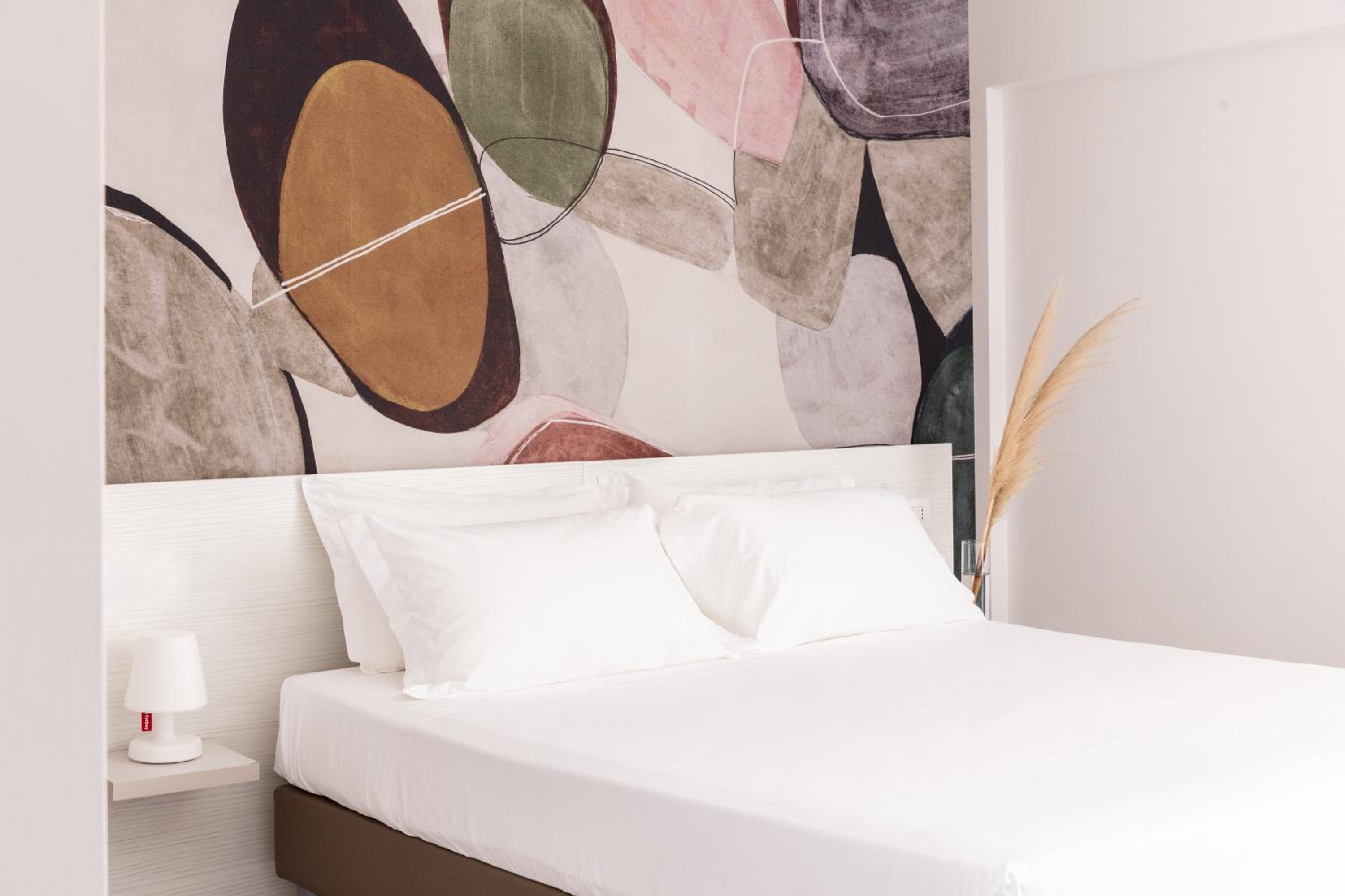 Luna Minoica Suites and Apartments