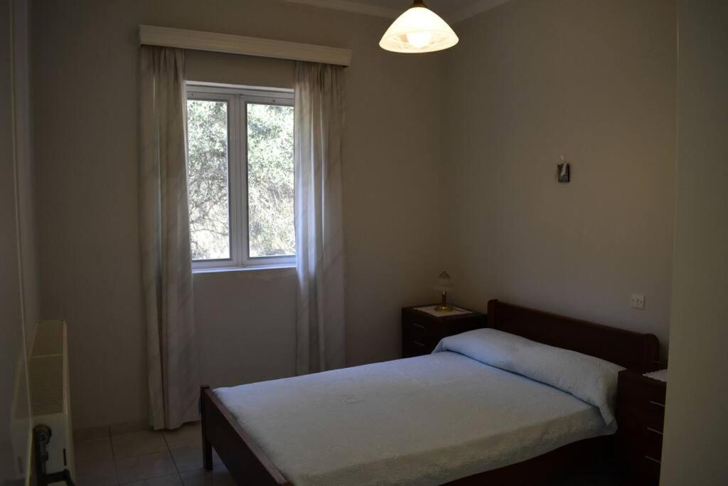 Εξοχική κατοικία με θέα στο Νησάκι Κέρκυρας view 4