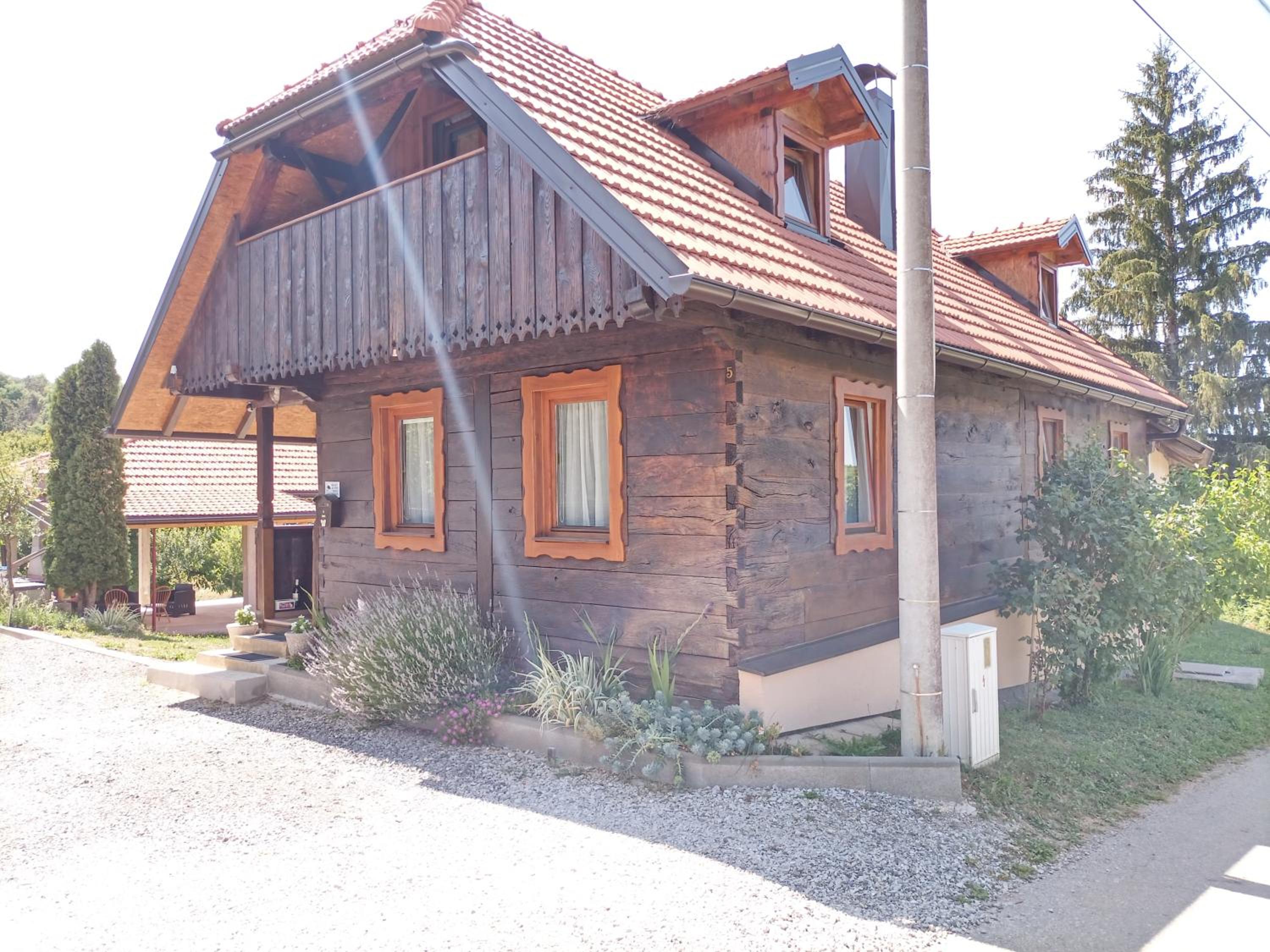 Photo 18