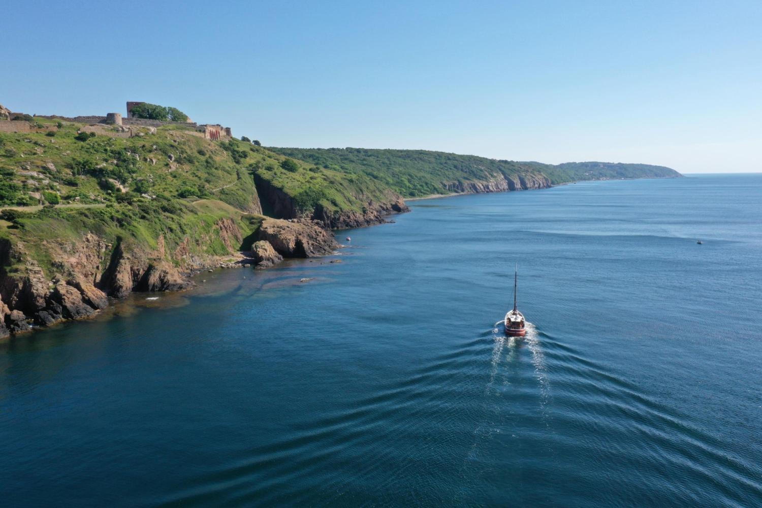 Varra Water - Unique Boat Accomodation - Bornholm