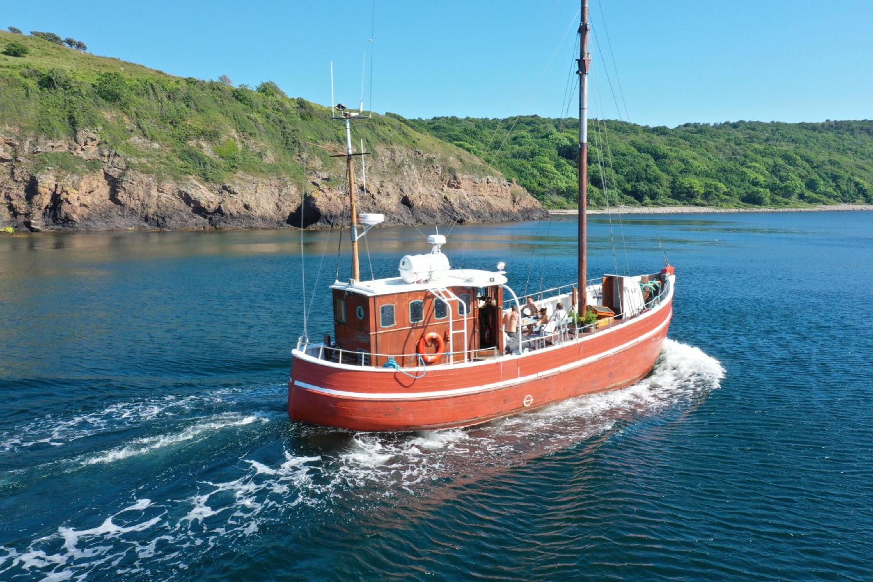 Varra Water - Unique Boat Accomodation - Bornholm