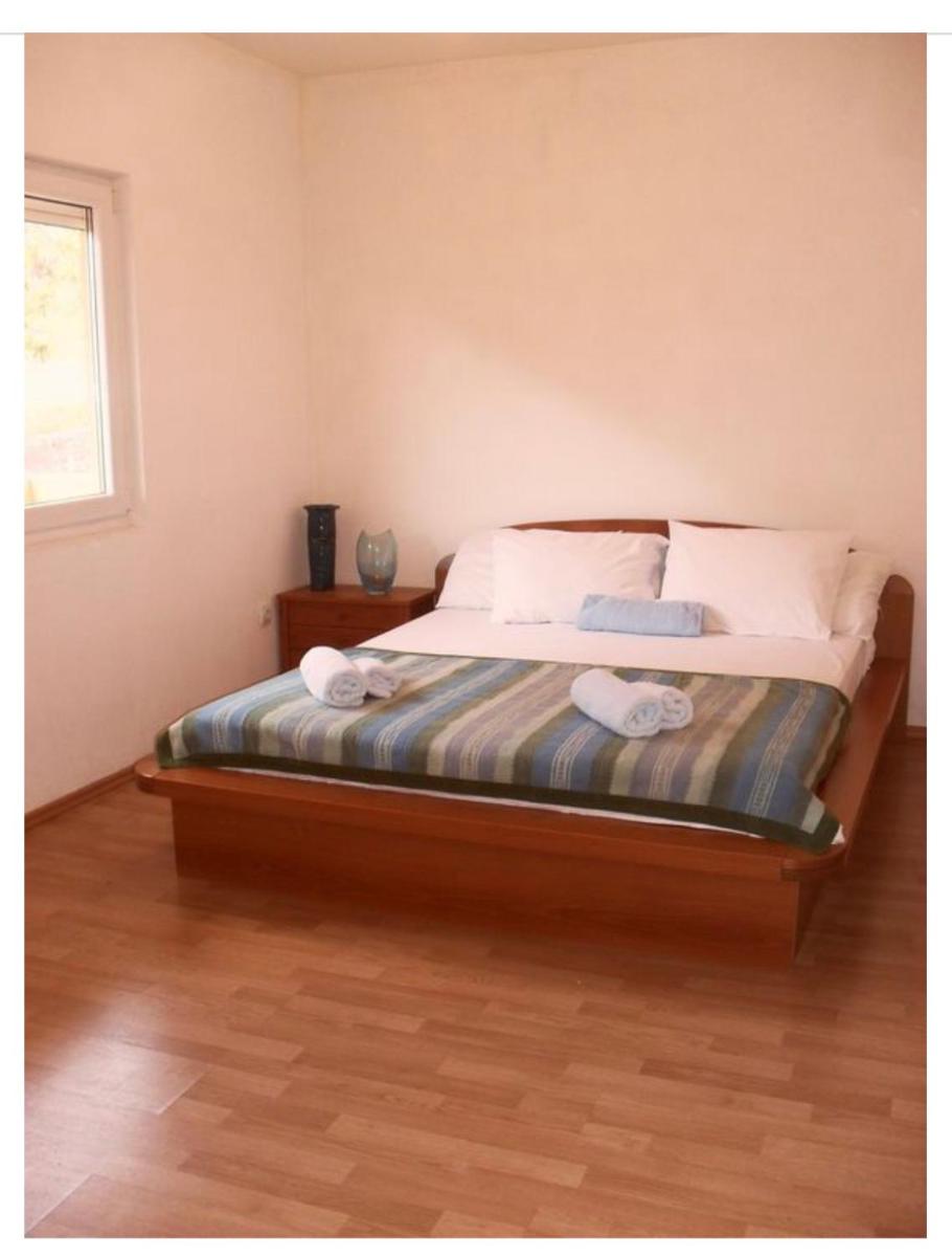 Apartment in a historic costal village photo 2
