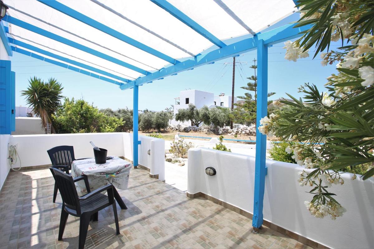 outdoor BBQ area