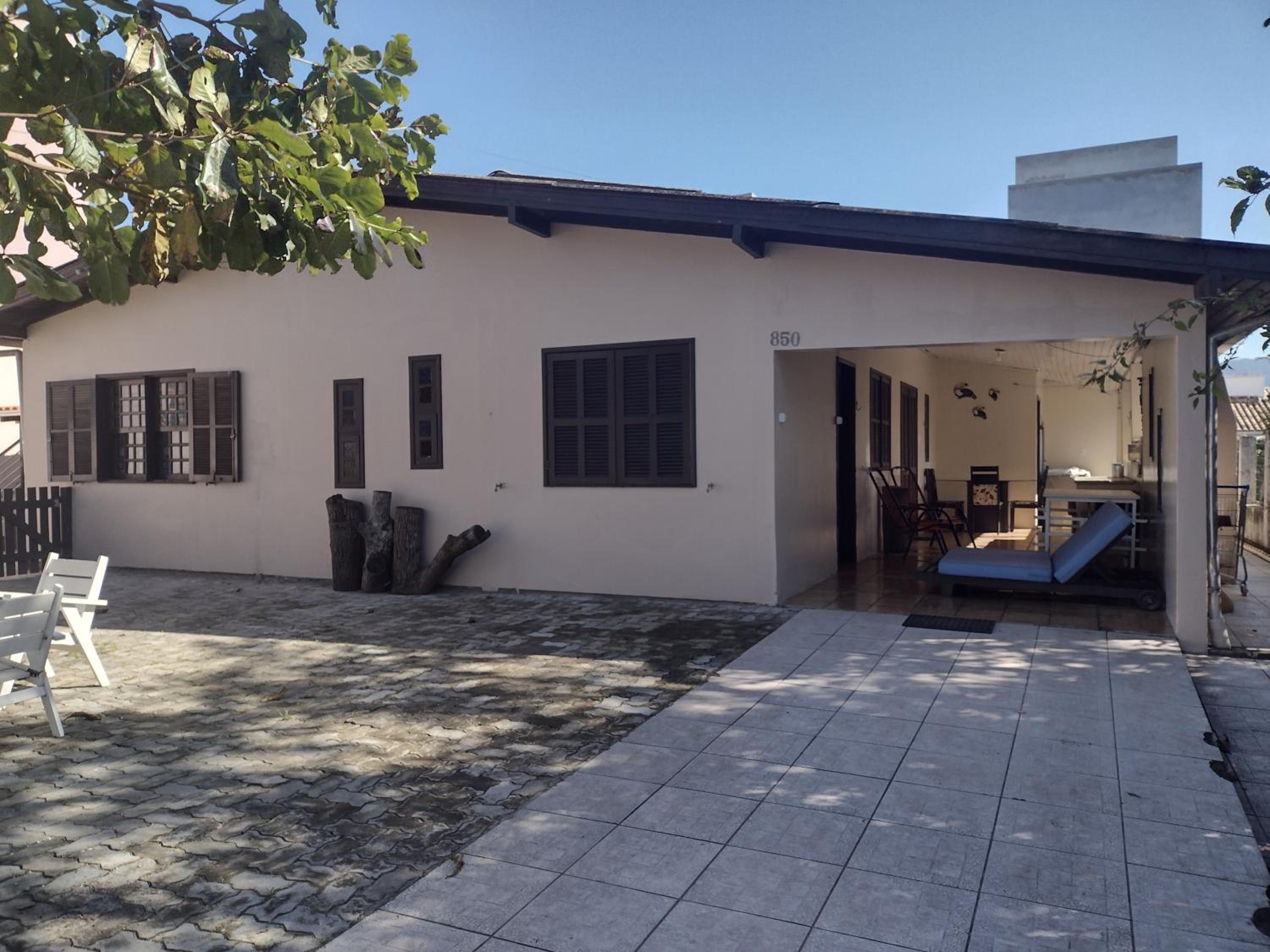 Casa no centro em Garopaba