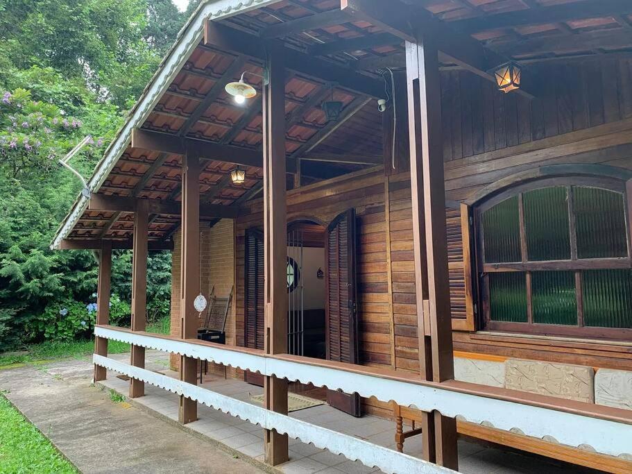Confortável casa com lareira 10min Capivari