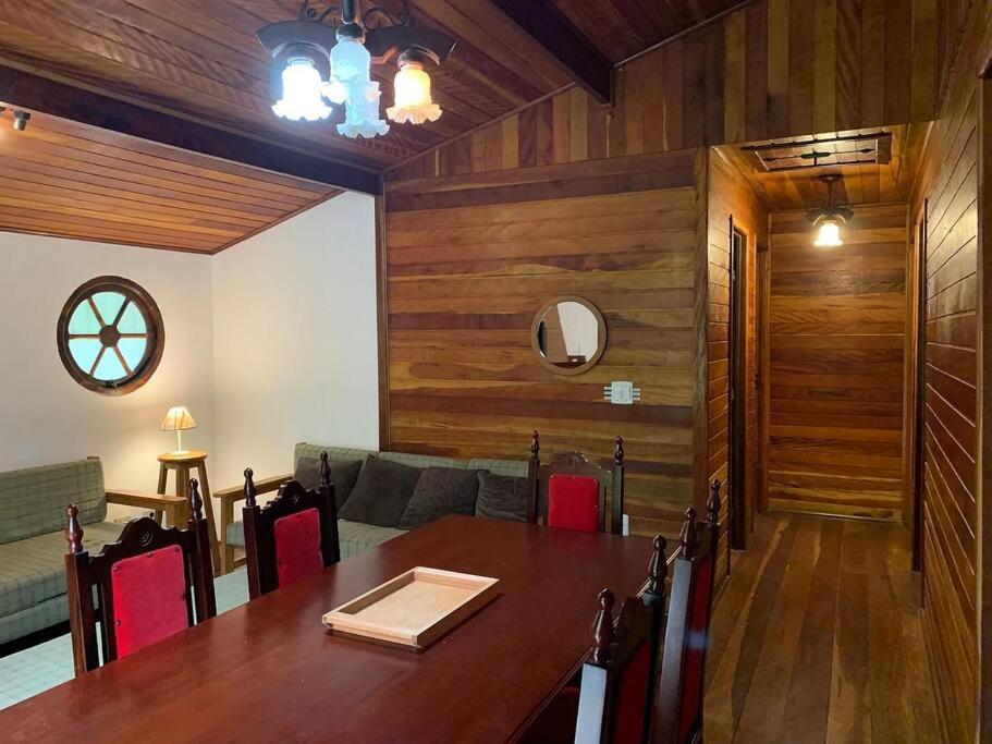 Confortável casa com lareira 10min Capivari