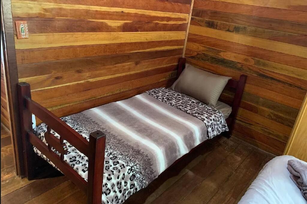 Confortável casa com lareira 10min Capivari