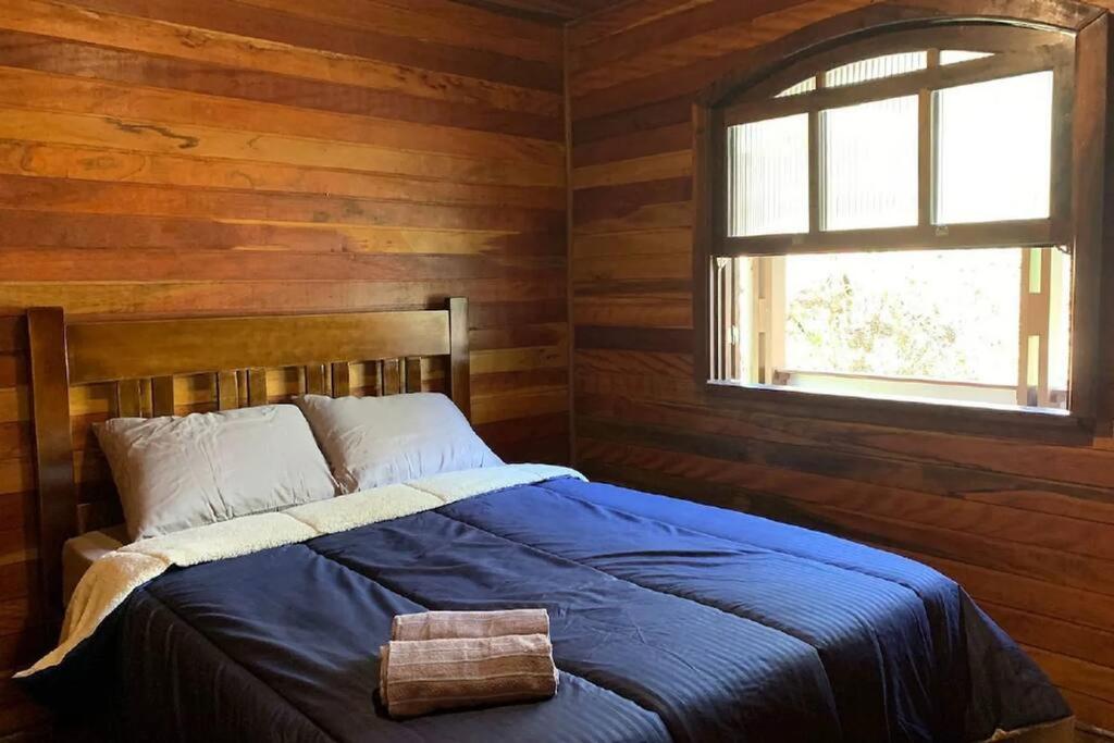 Confortável casa com lareira 10min Capivari