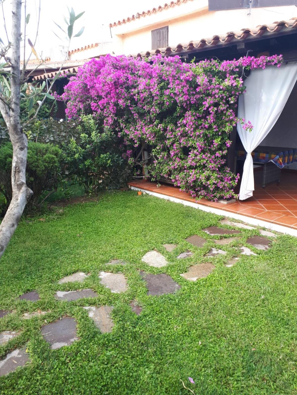 Villetta Bouganville view 3