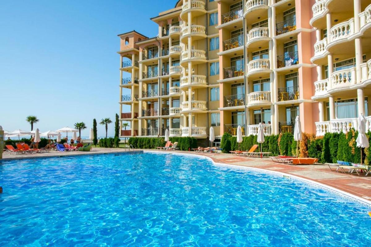 Andalucia Beach - Sea Viev Apartments view 4