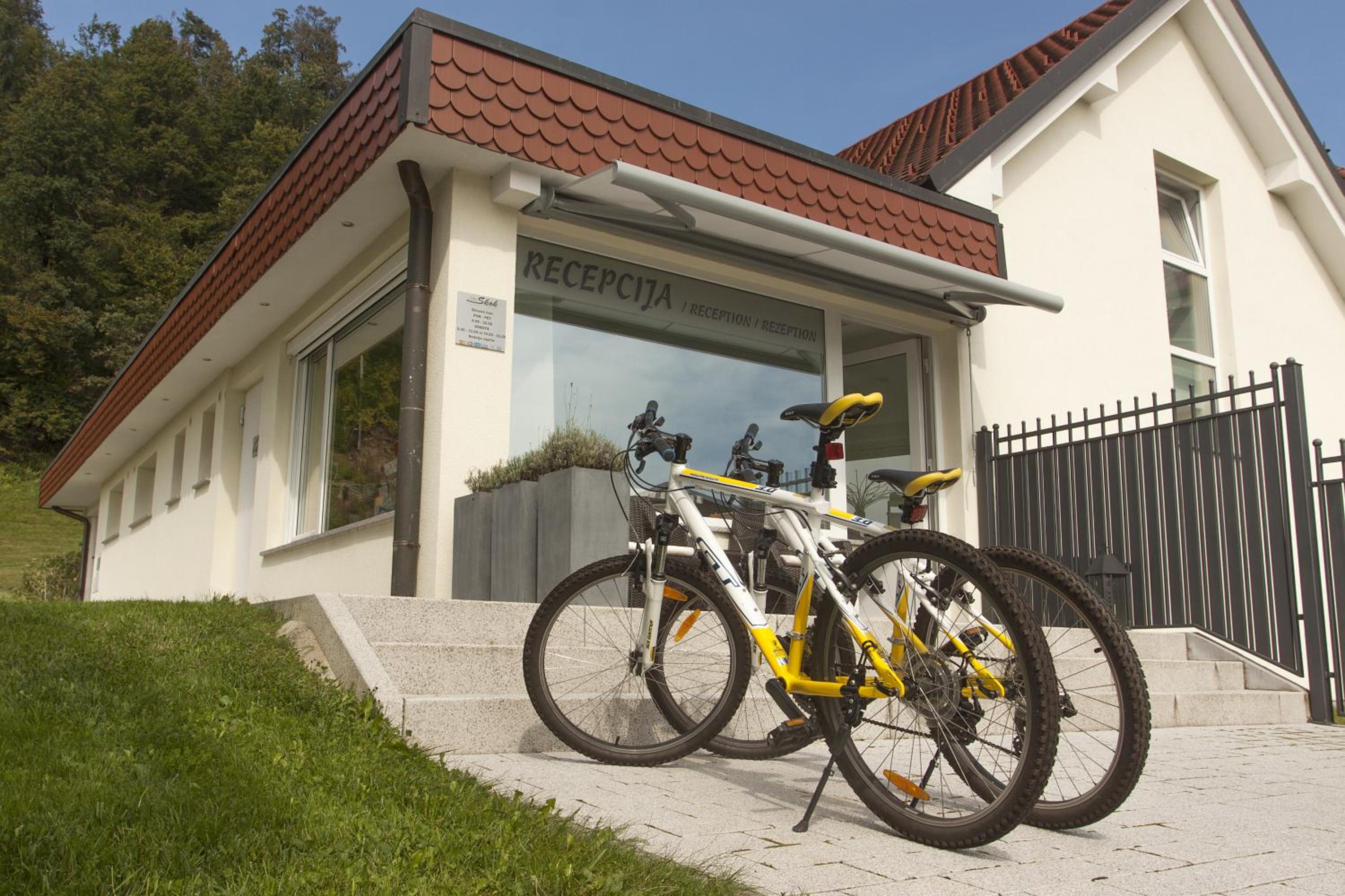 Apartments & Wellness Skok