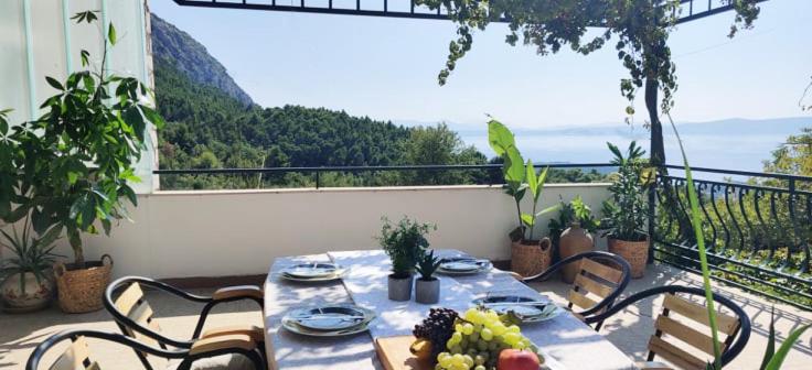 Holiday home (8+1) with Pool and amazing sea view view 4