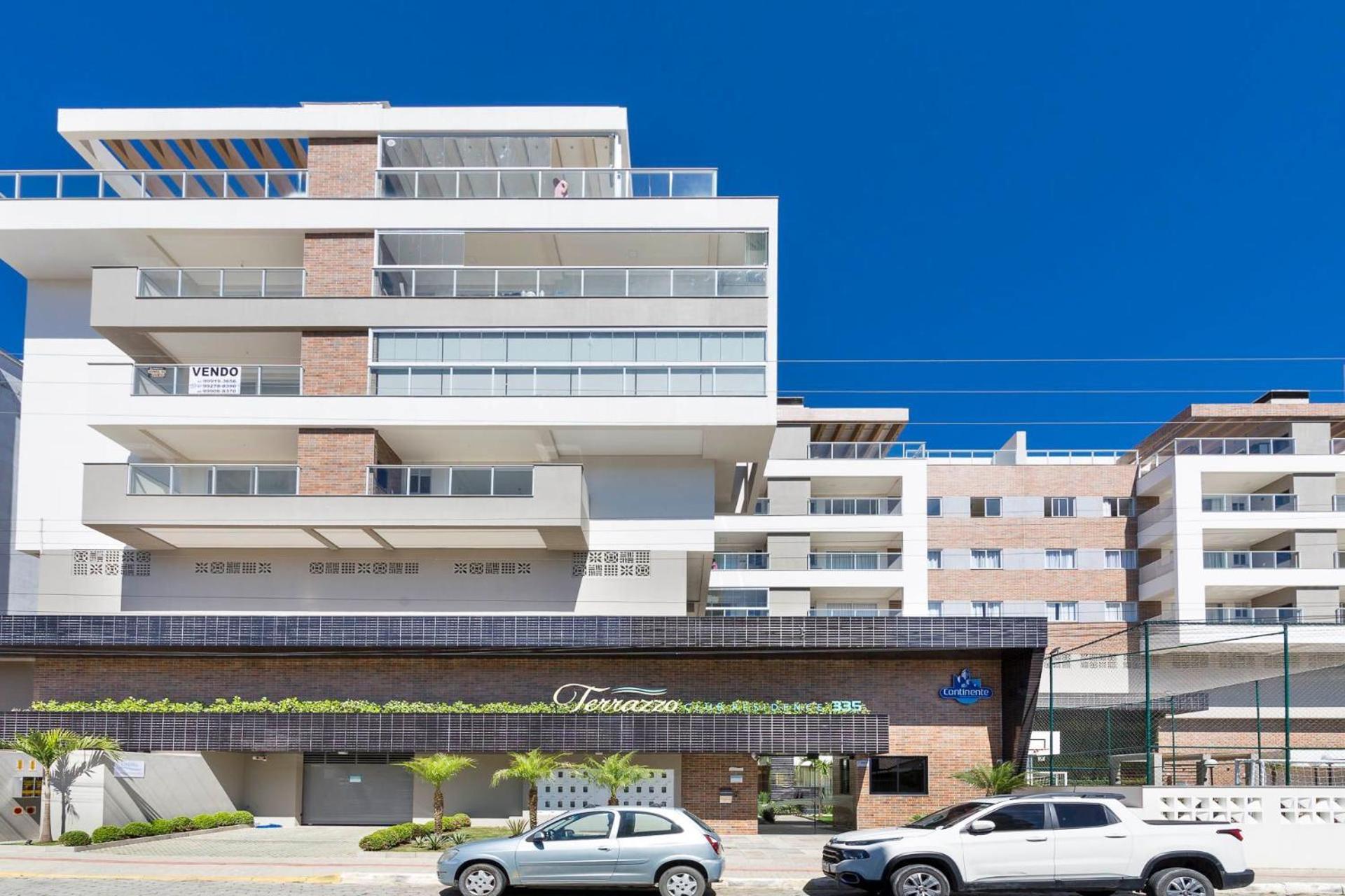 Hotel Terrazzo 602b - Cobertura Duplex A Poucos Metros Da Praia De Bombas - Condominio Com Jacuzzi - Academia - Solario