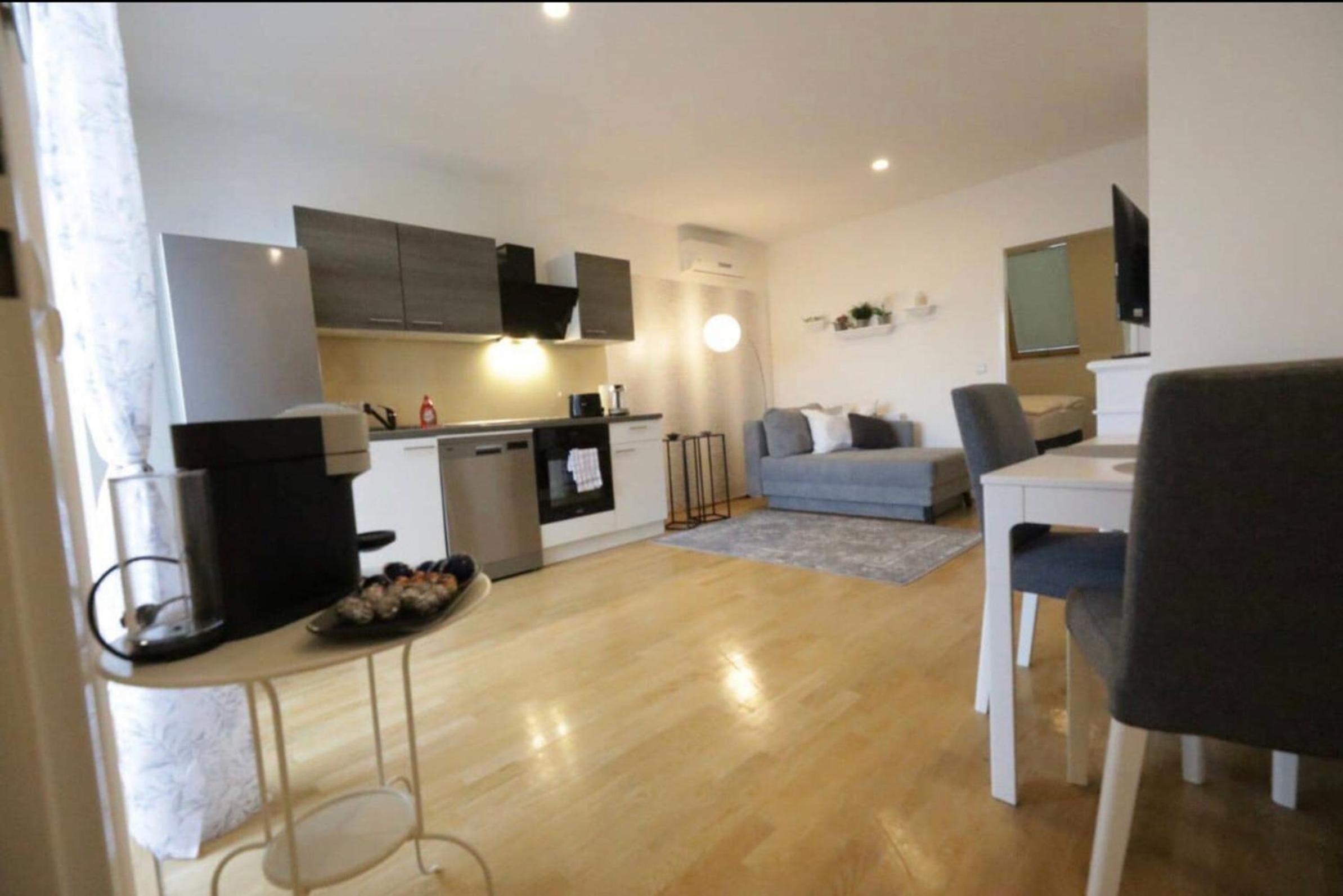 Stadtparadies l Central Living Q14
