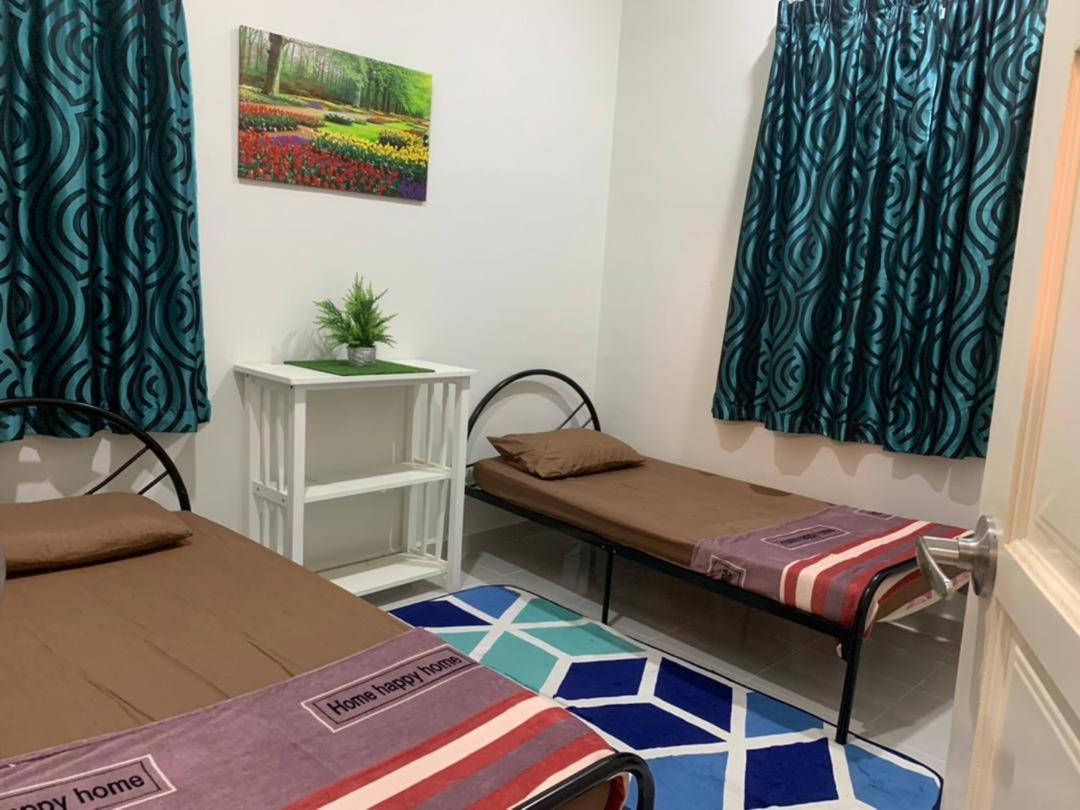 Mok Moon Homestay Nearby Beach Pantai Kelulut - Marang photo 7