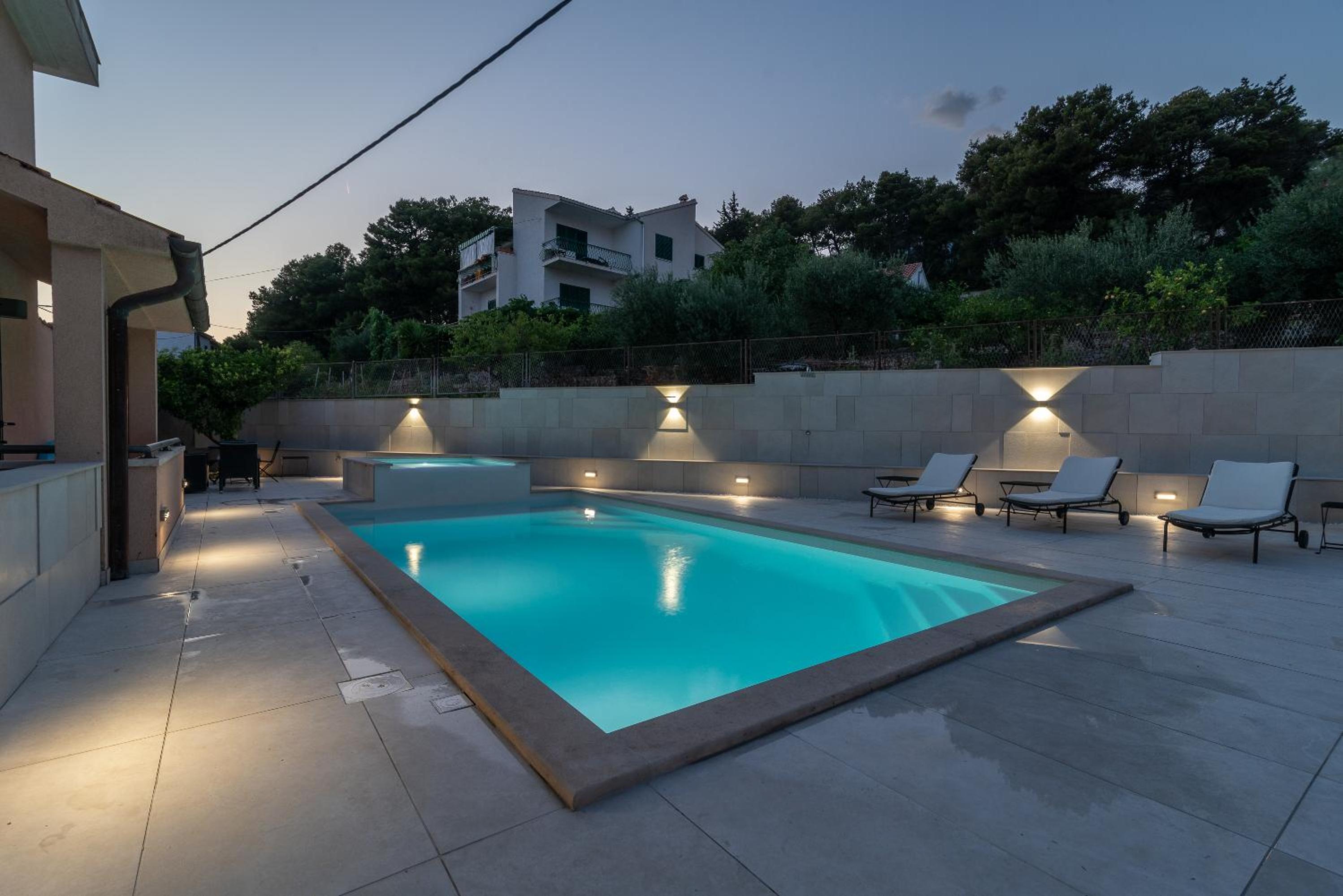 Villa Lavandula with heated swimming pool view 3