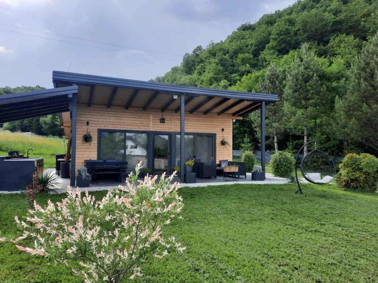 Residence Wood Pool & SPA