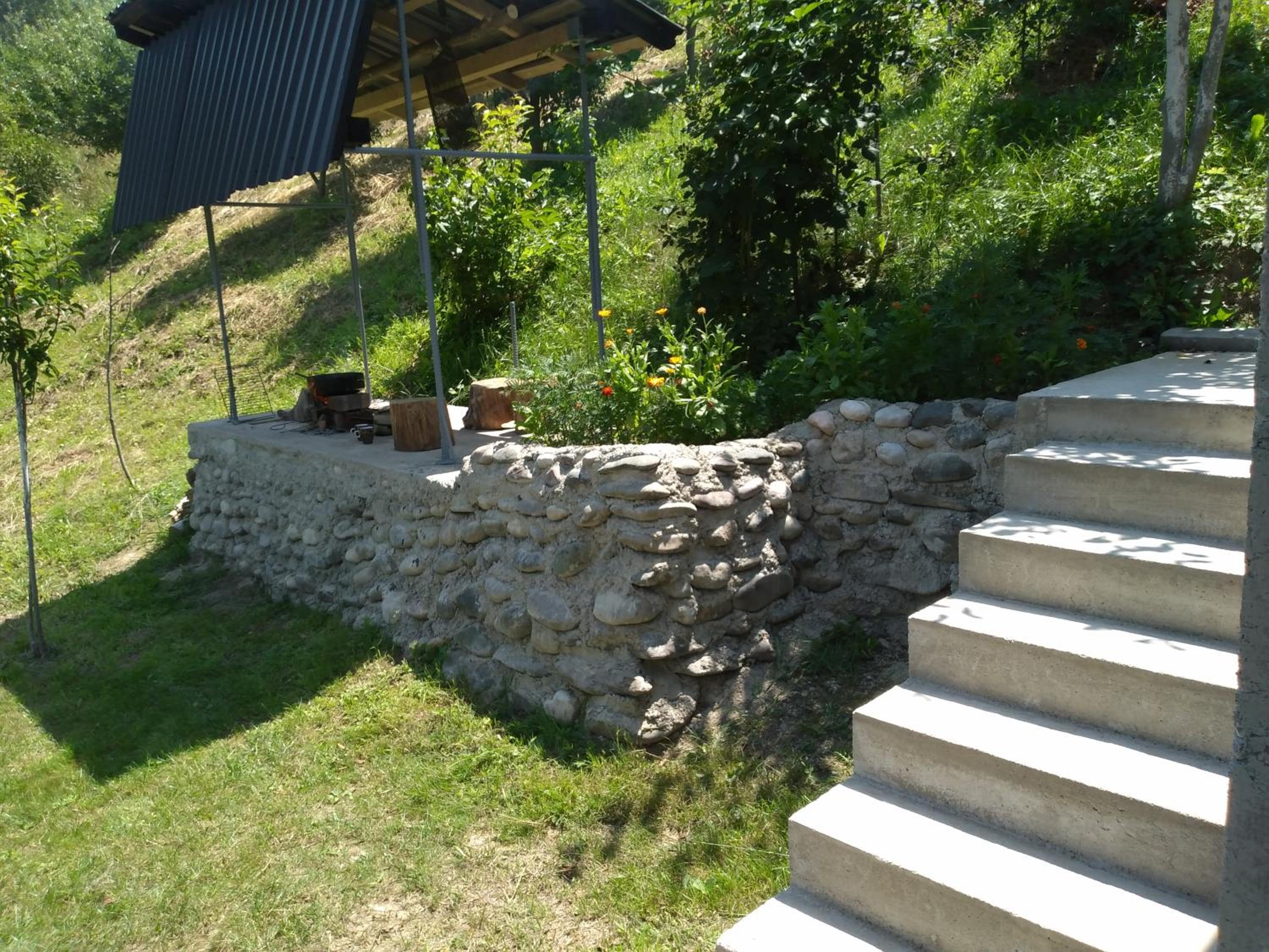 Vikendica pored Drine Foča