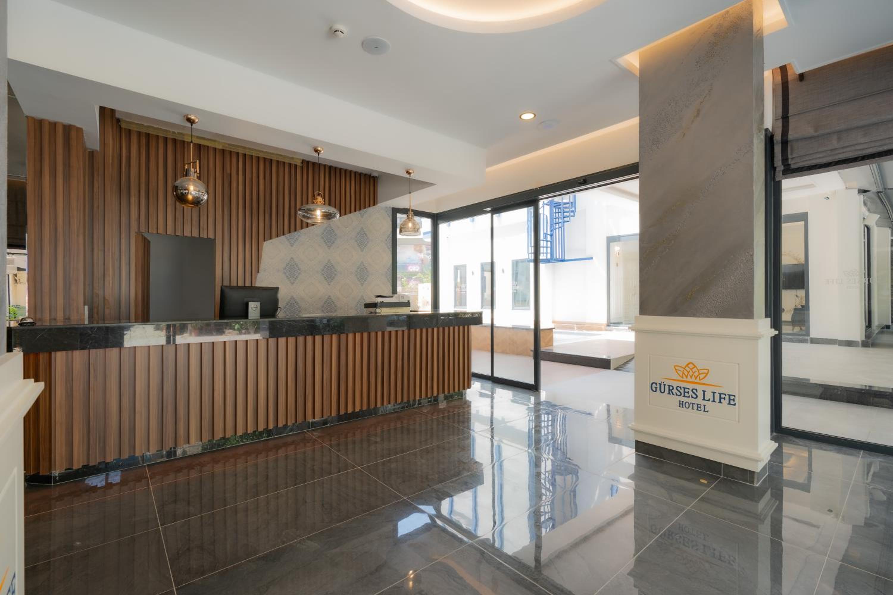 Gurses Life Hotel - Image 15