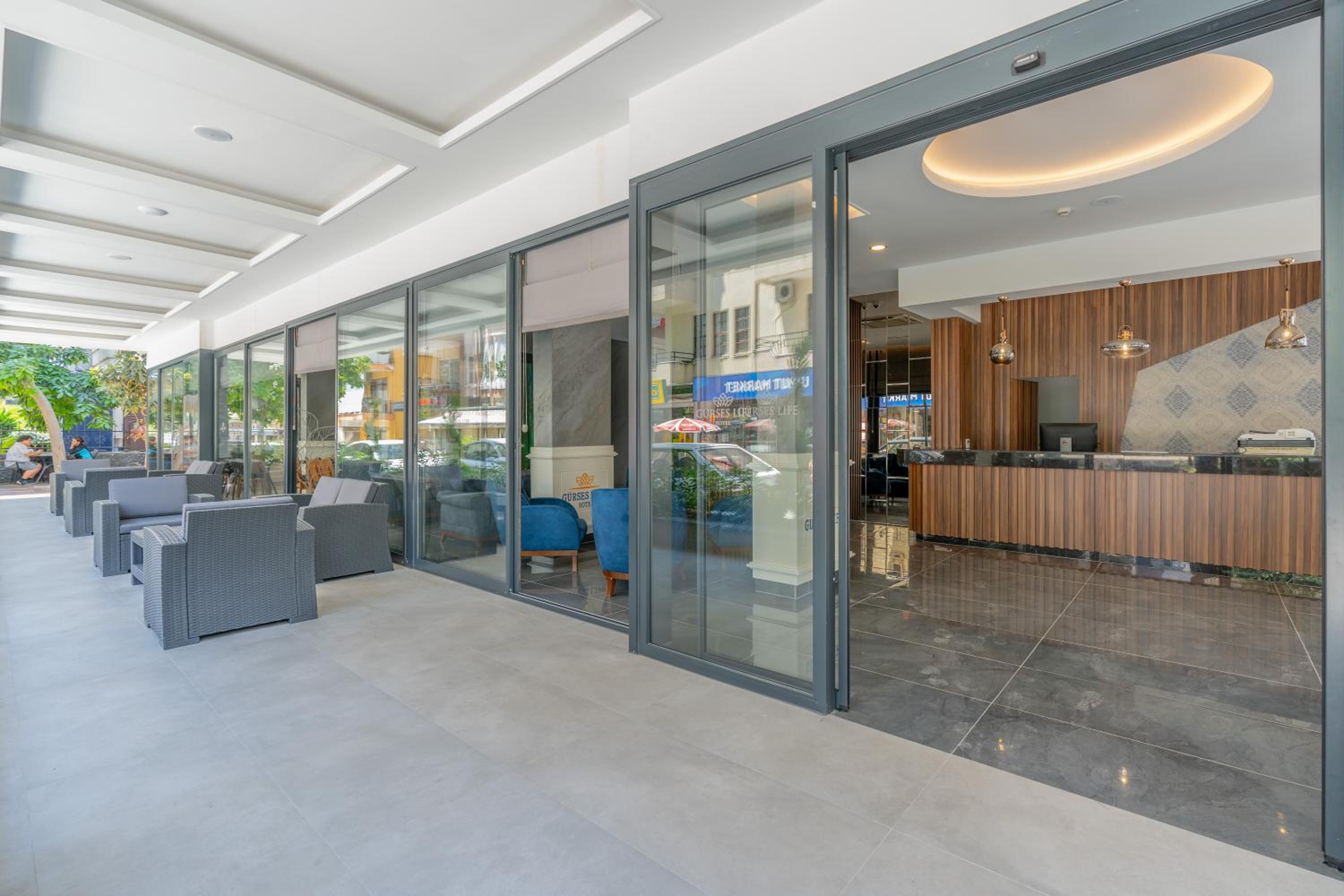 Gurses Life Hotel - Image 38