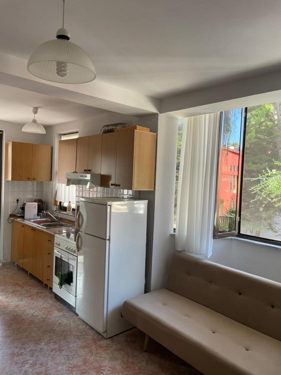 Sunny hill Apartment