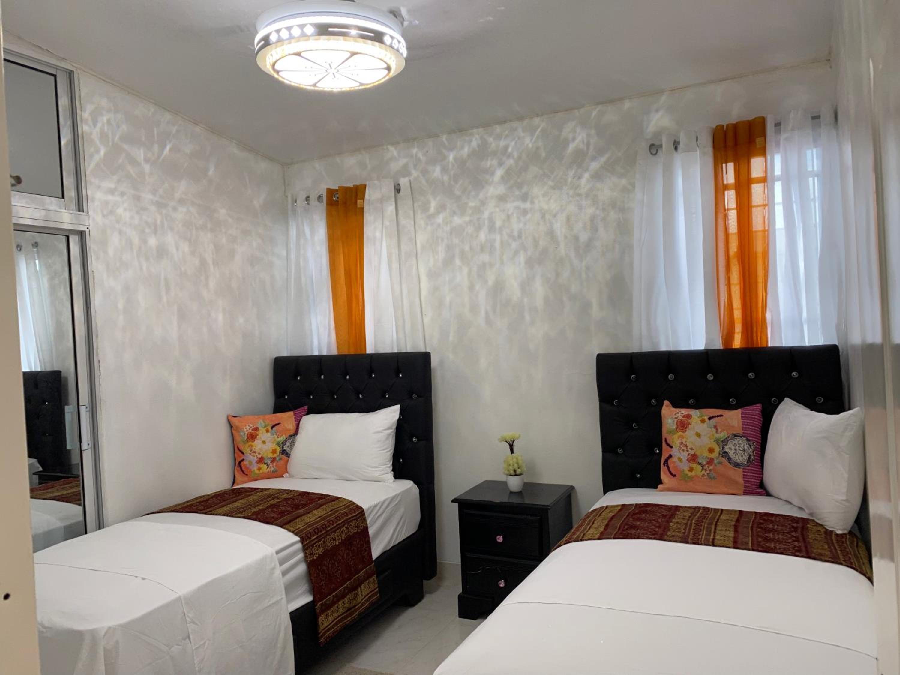 7DR Apt in Prime Location Near Monumental Area view 3
