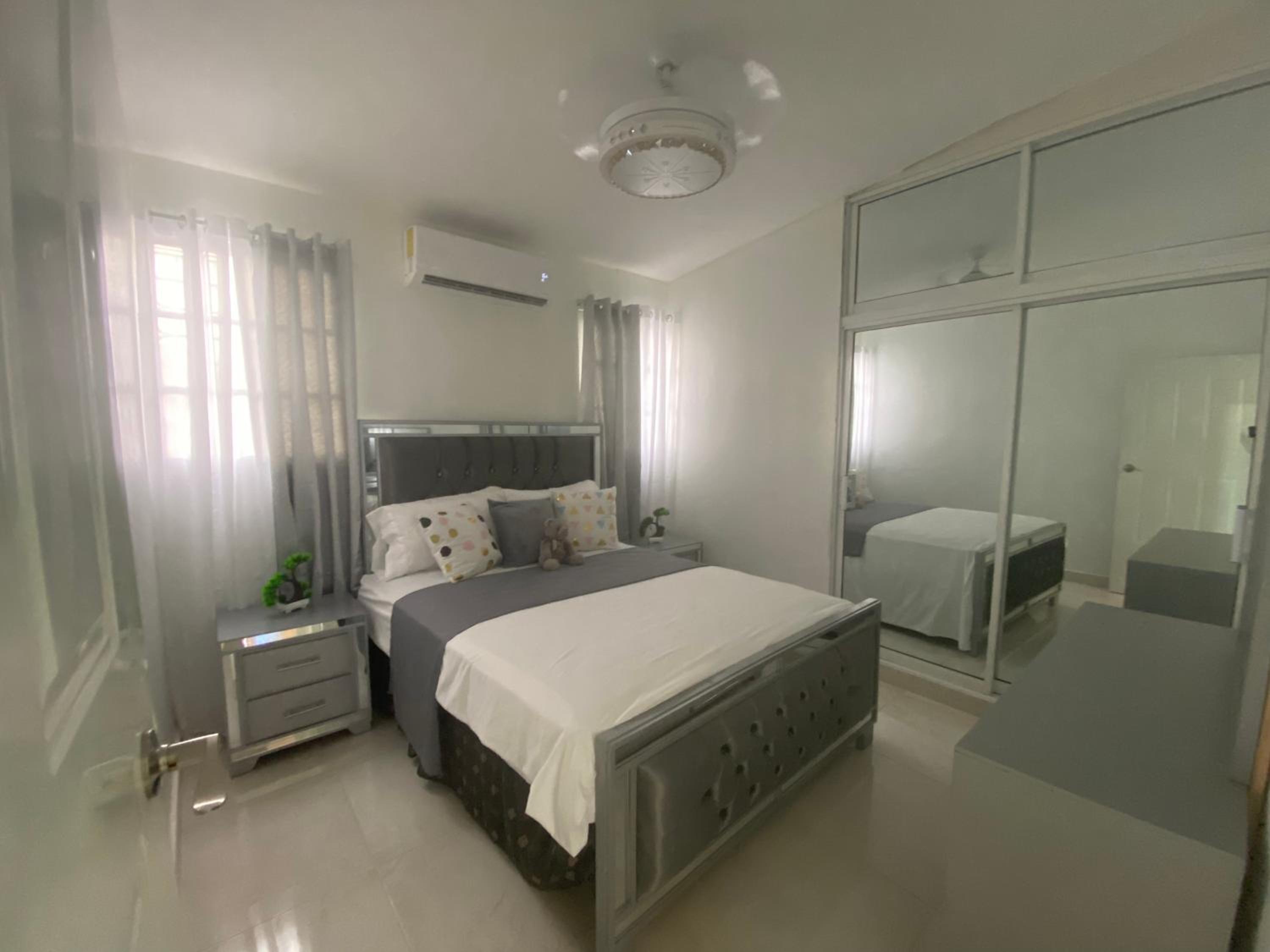 7DR Apt in Prime Location Near Monumental Area view 2