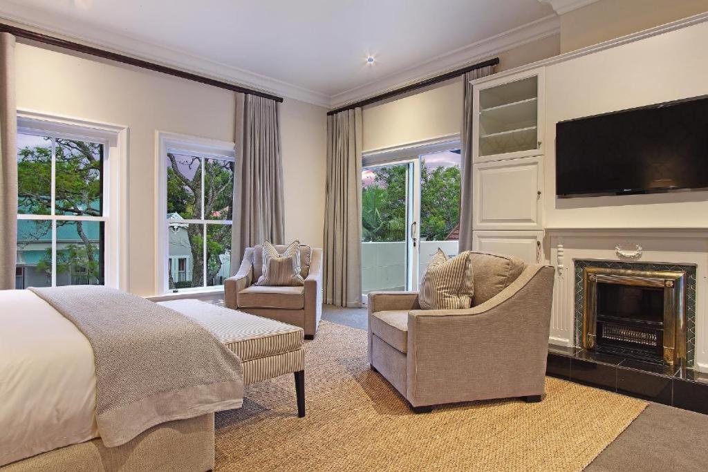 Stellenbosch Manor - Image 2