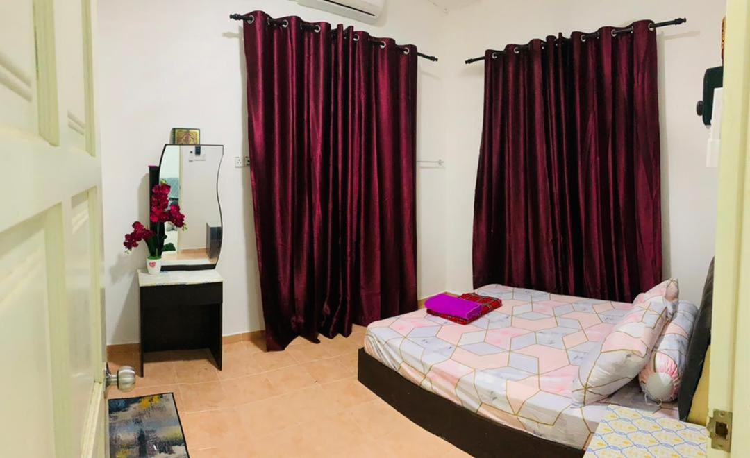 Nurul Amin Guest House Pantai Cahaya Bulan Kota Bharu photo 4