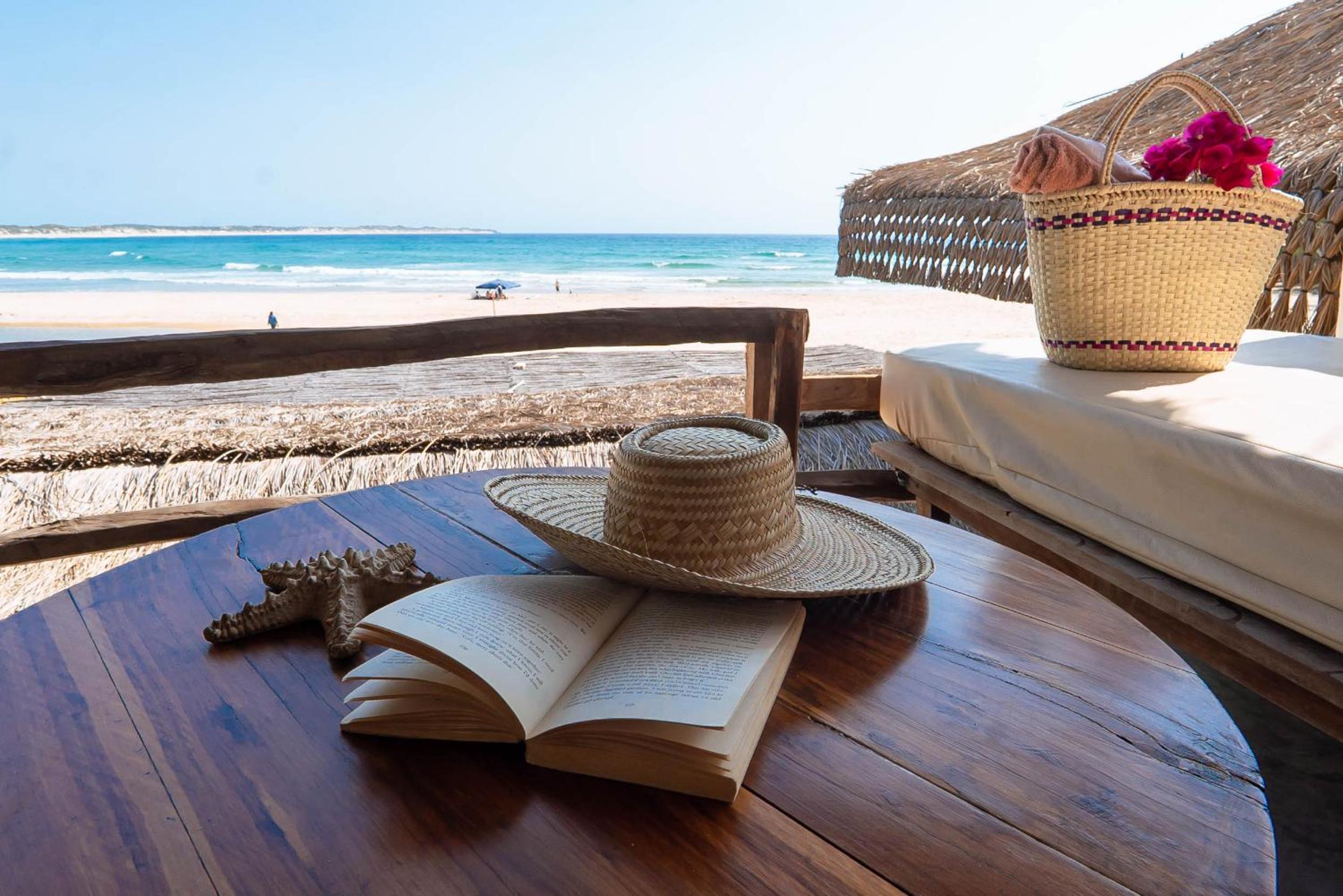 Casa na Praia Tofo- beach front hotel