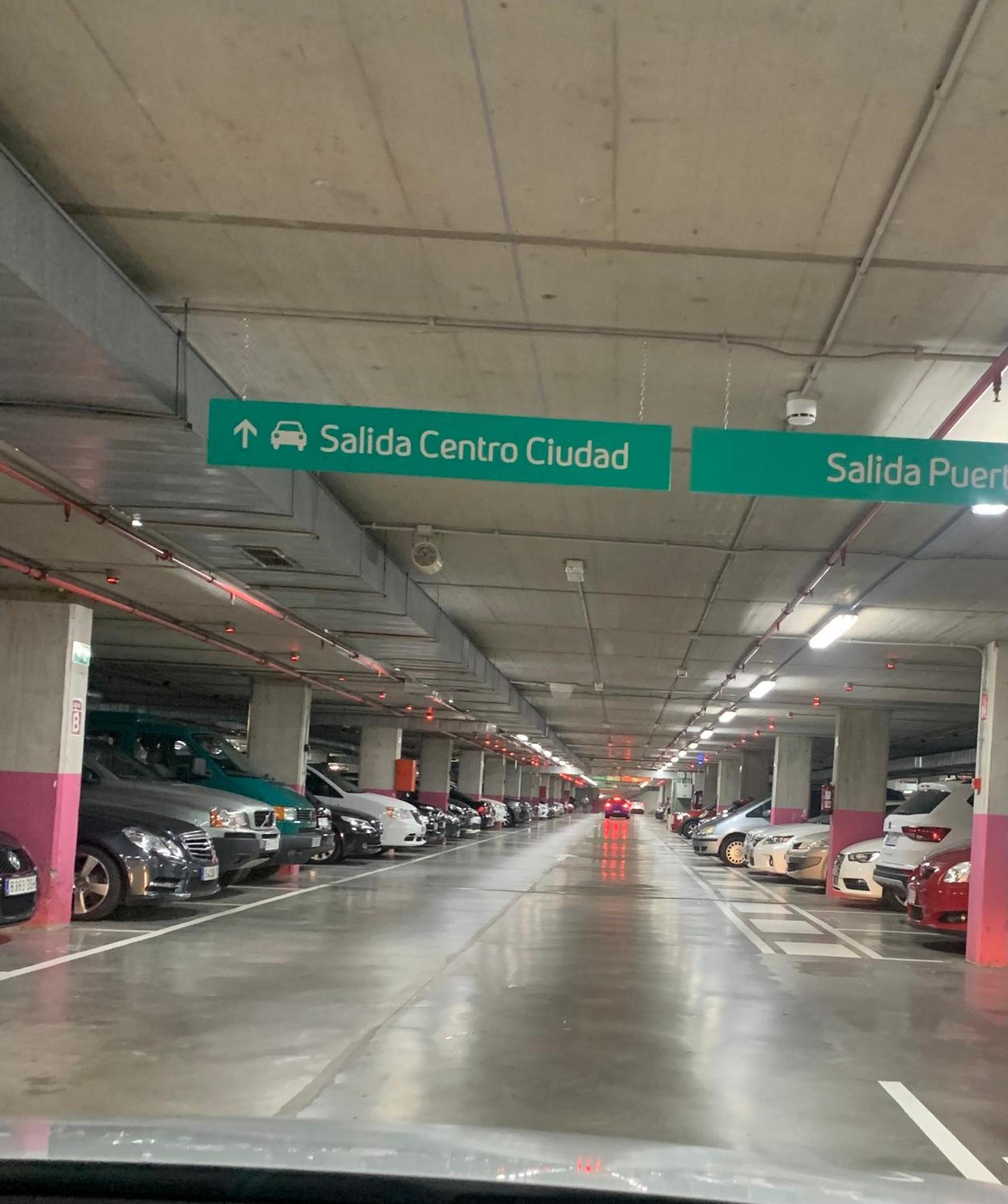 Castro Holidays - Apto B Nuevo Céntrico con Garaje Gratis