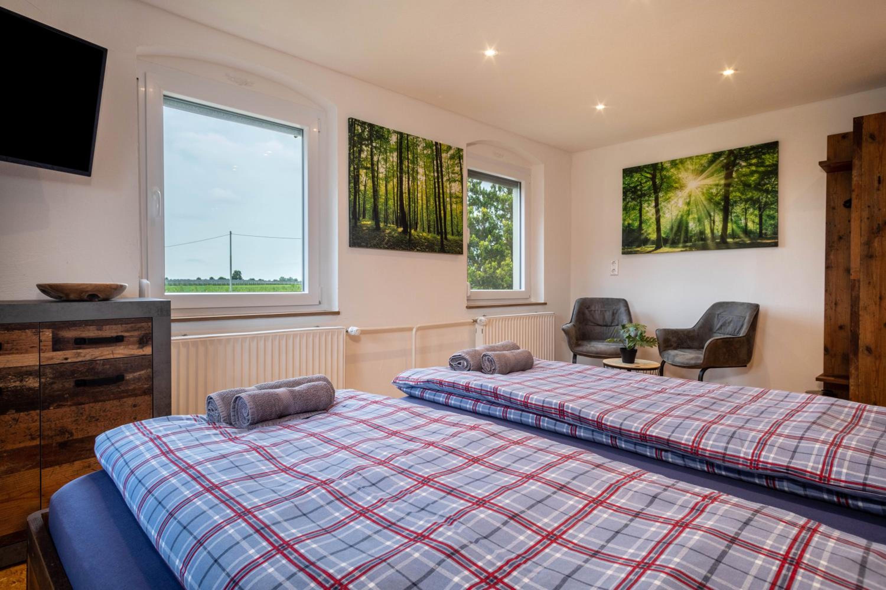Ferienwohnung Ellenweiler bis 10 P
