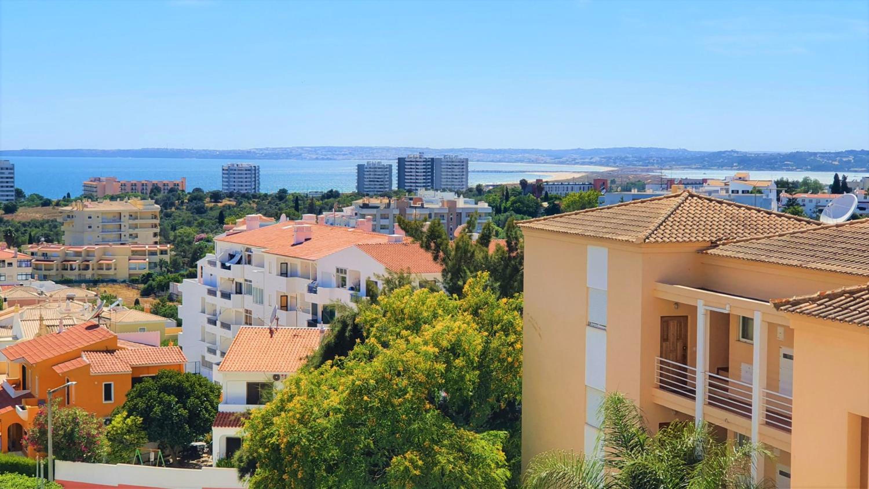 Superb Apartment in Alvor