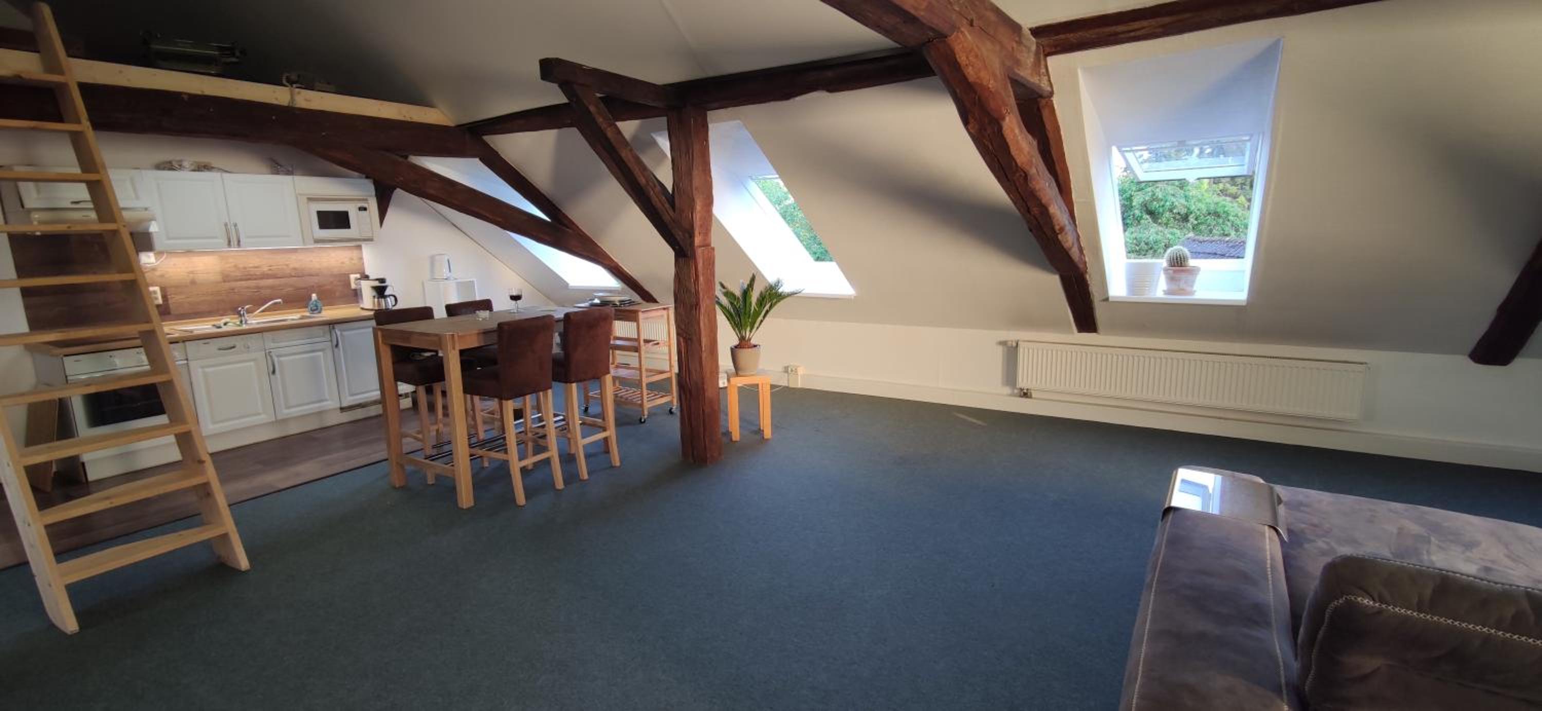 zentrumsnahes Wohnen in der Alten Schule am See