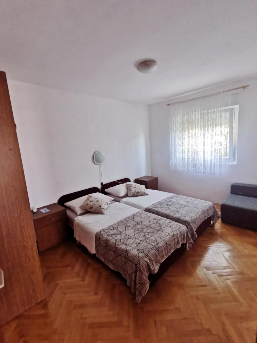 Apartmani Luka view 4