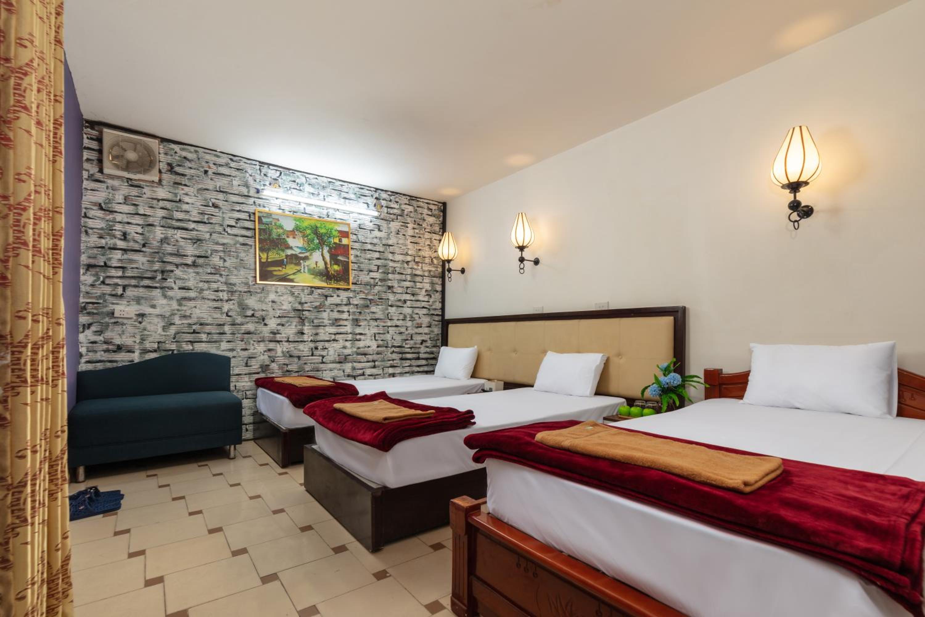 Hanoisunflowersuitehostel