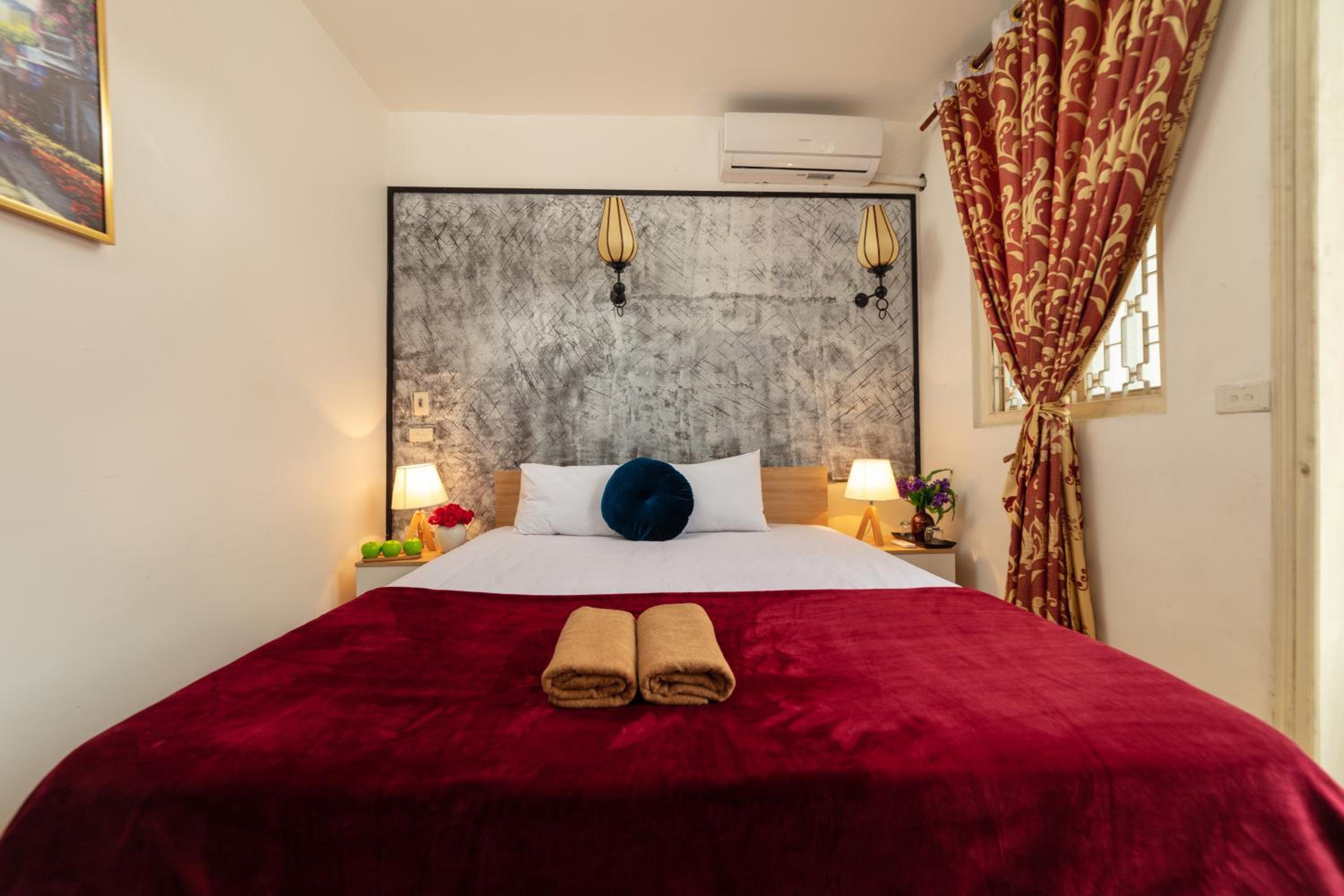 Hanoisunflowersuitehostel