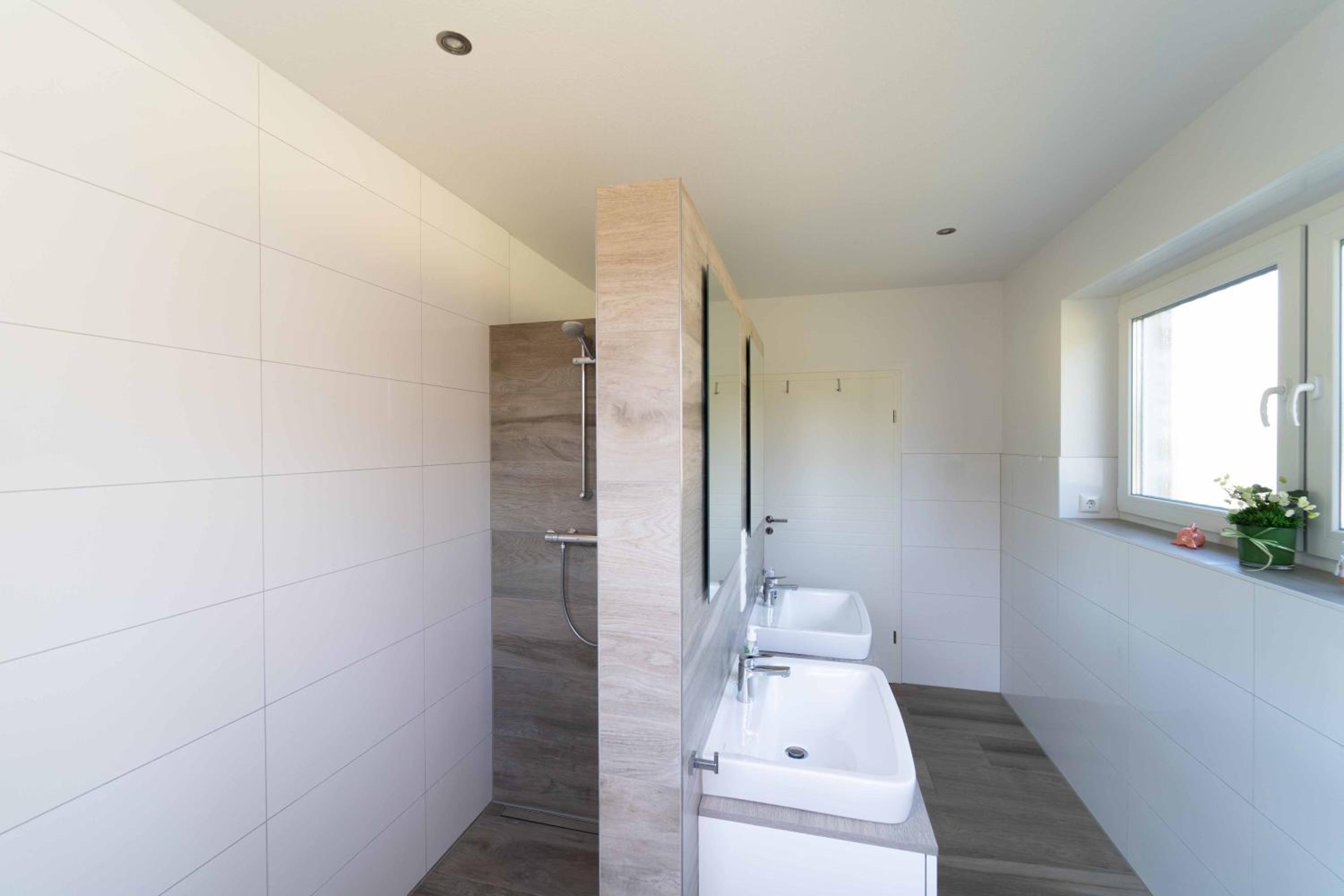Seevilla am See mit Sauna, Kamin, privatem Steg und Seezugang