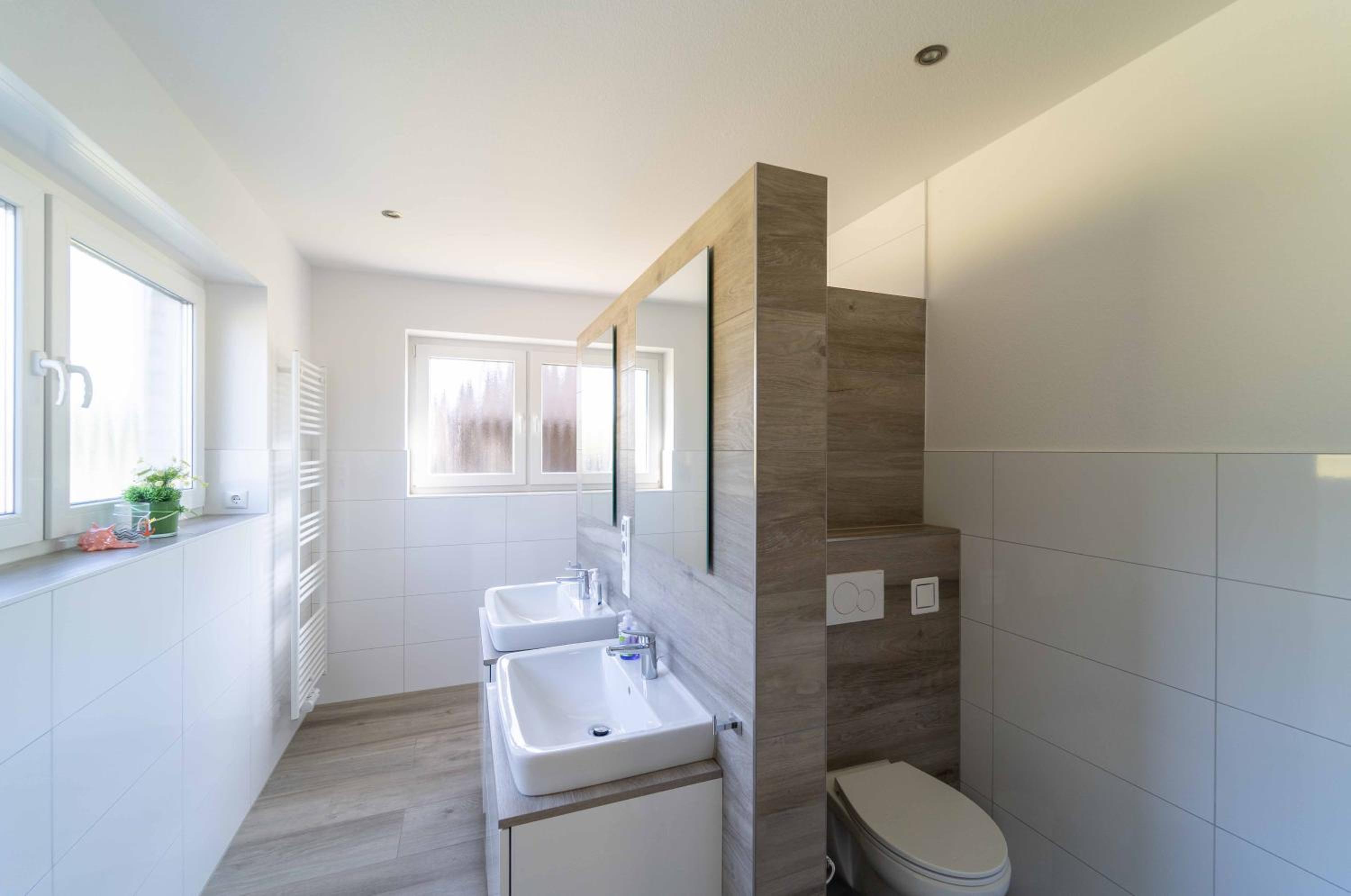 Seevilla am See mit Sauna, Kamin, privatem Steg und Seezugang
