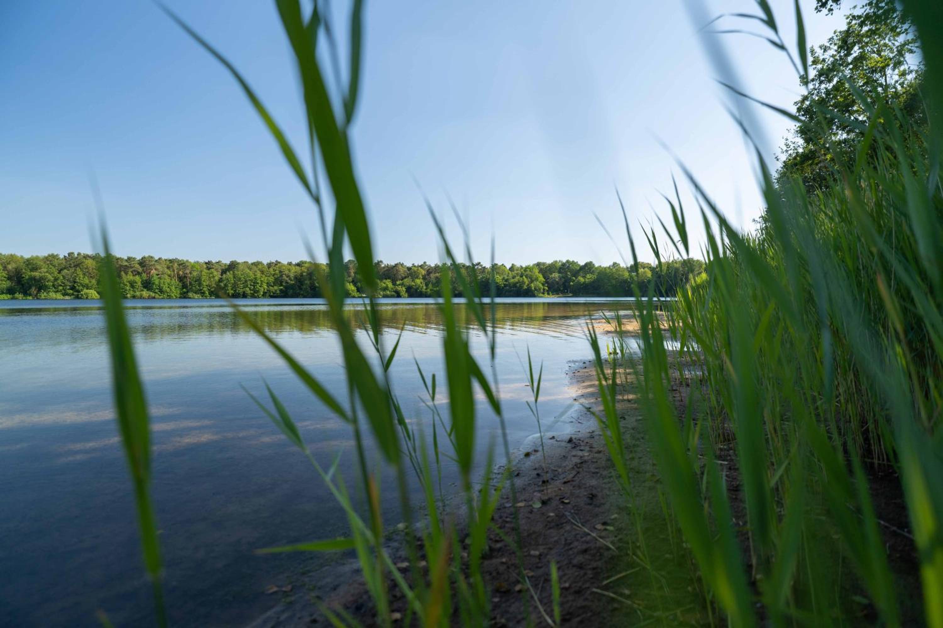 Seevilla am See mit Sauna, Kamin, privatem Steg und Seezugang